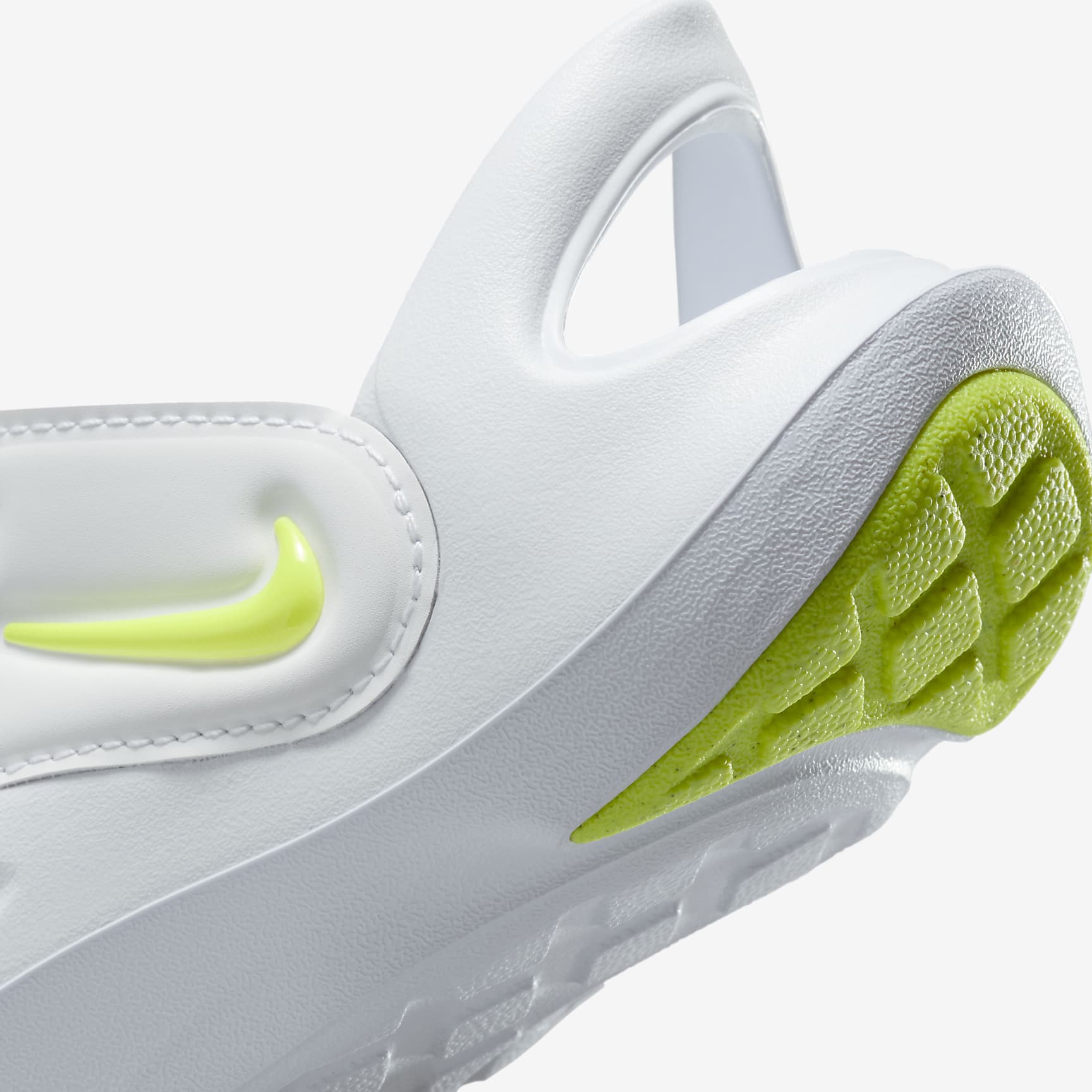 Nike Aqua Swoosh Little Kids' Sandals
