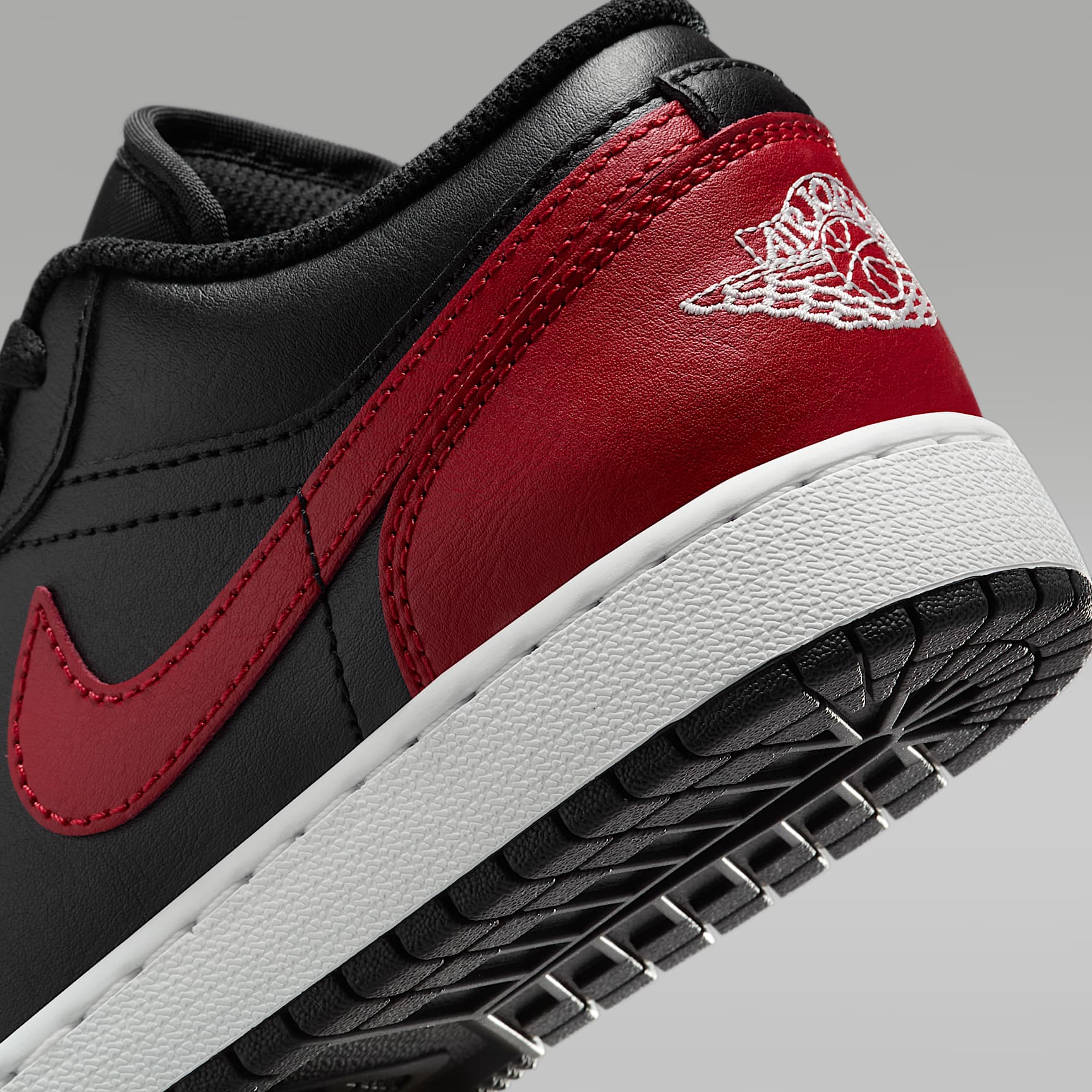 Air Jordan 1 Low Big Kids' Shoes