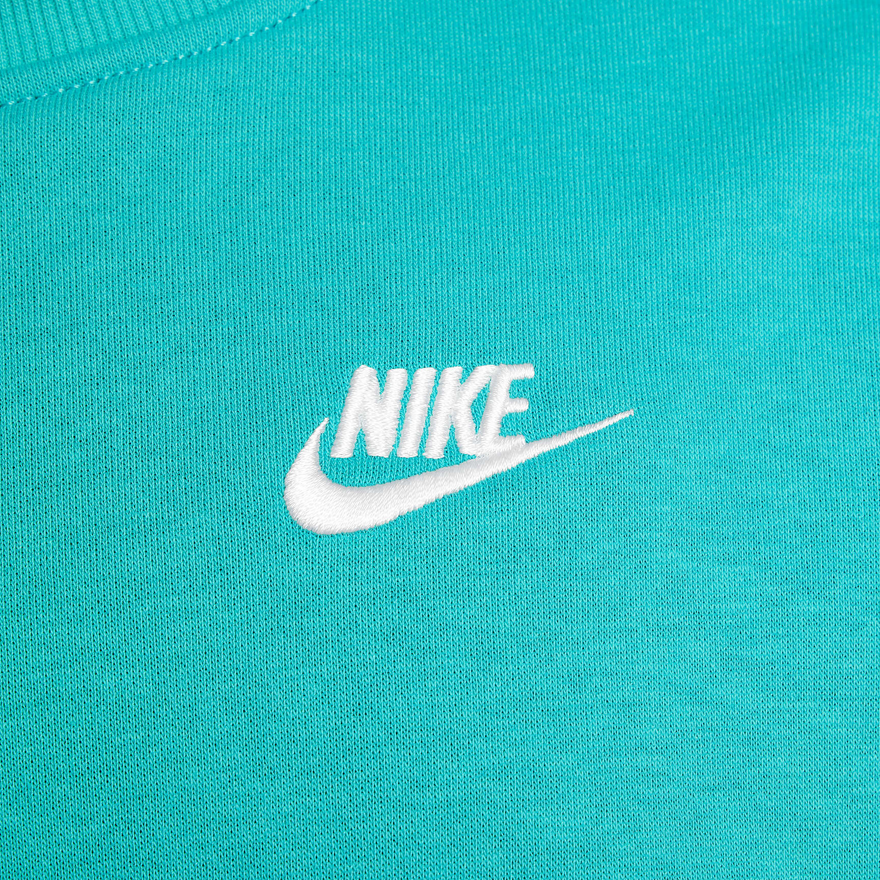 Nike Sportswear Club Fleece Girls' Boxy Crew-Neck Sweatshirt