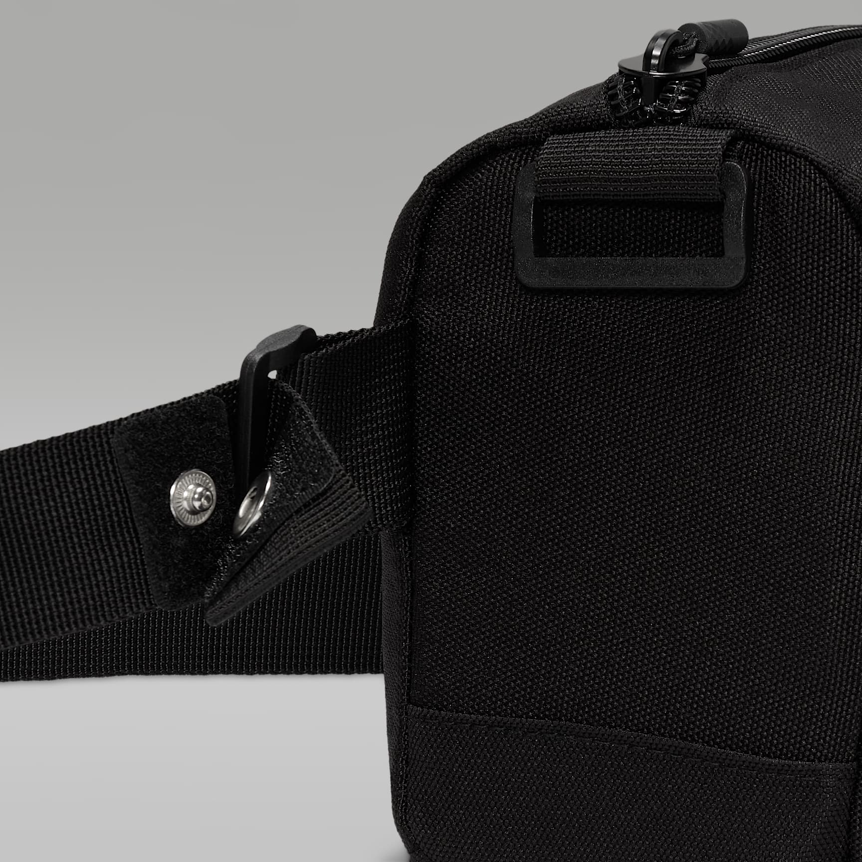 Jordan Crossbody Bag (3.3L)