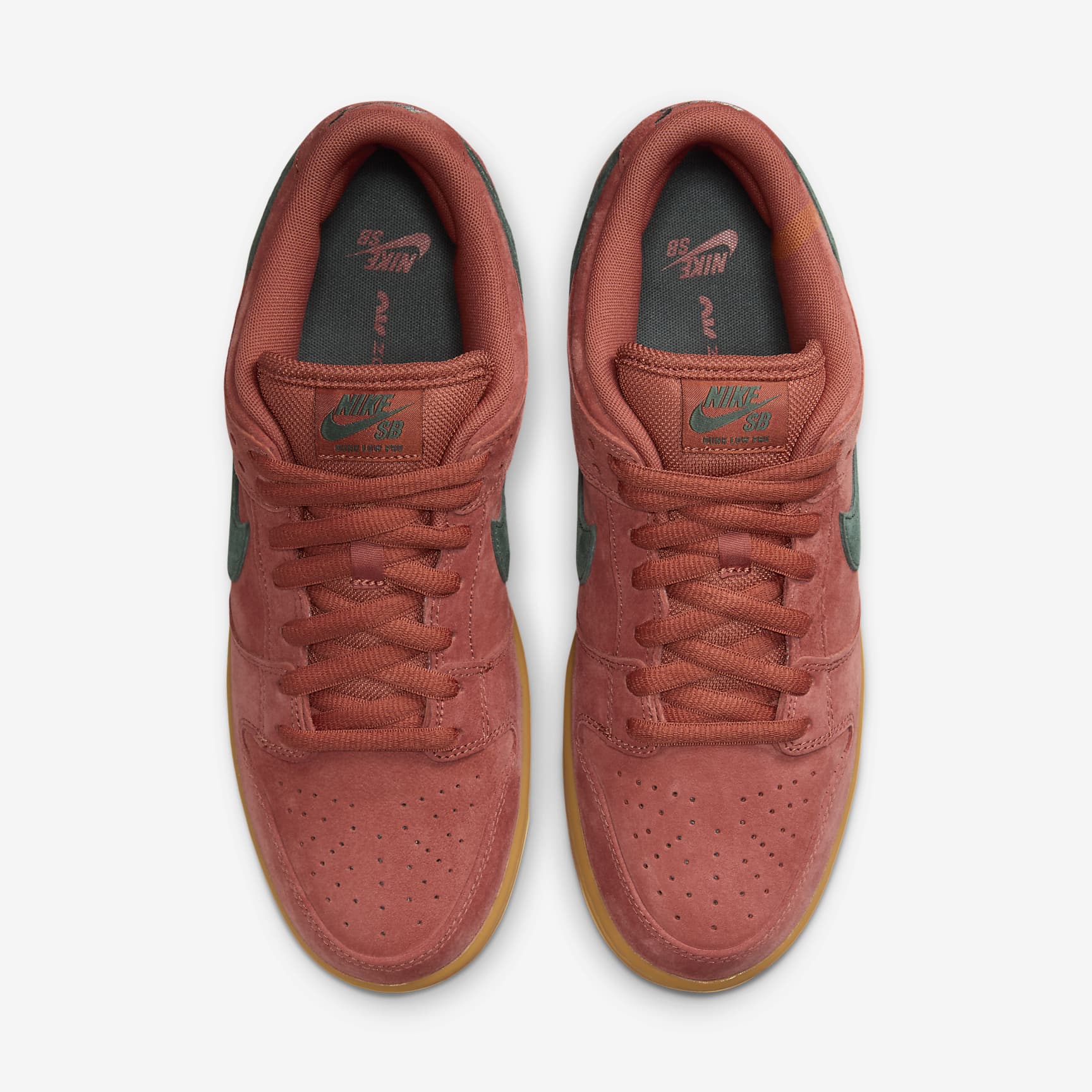Nike SB Dunk Low Pro Skate Shoes