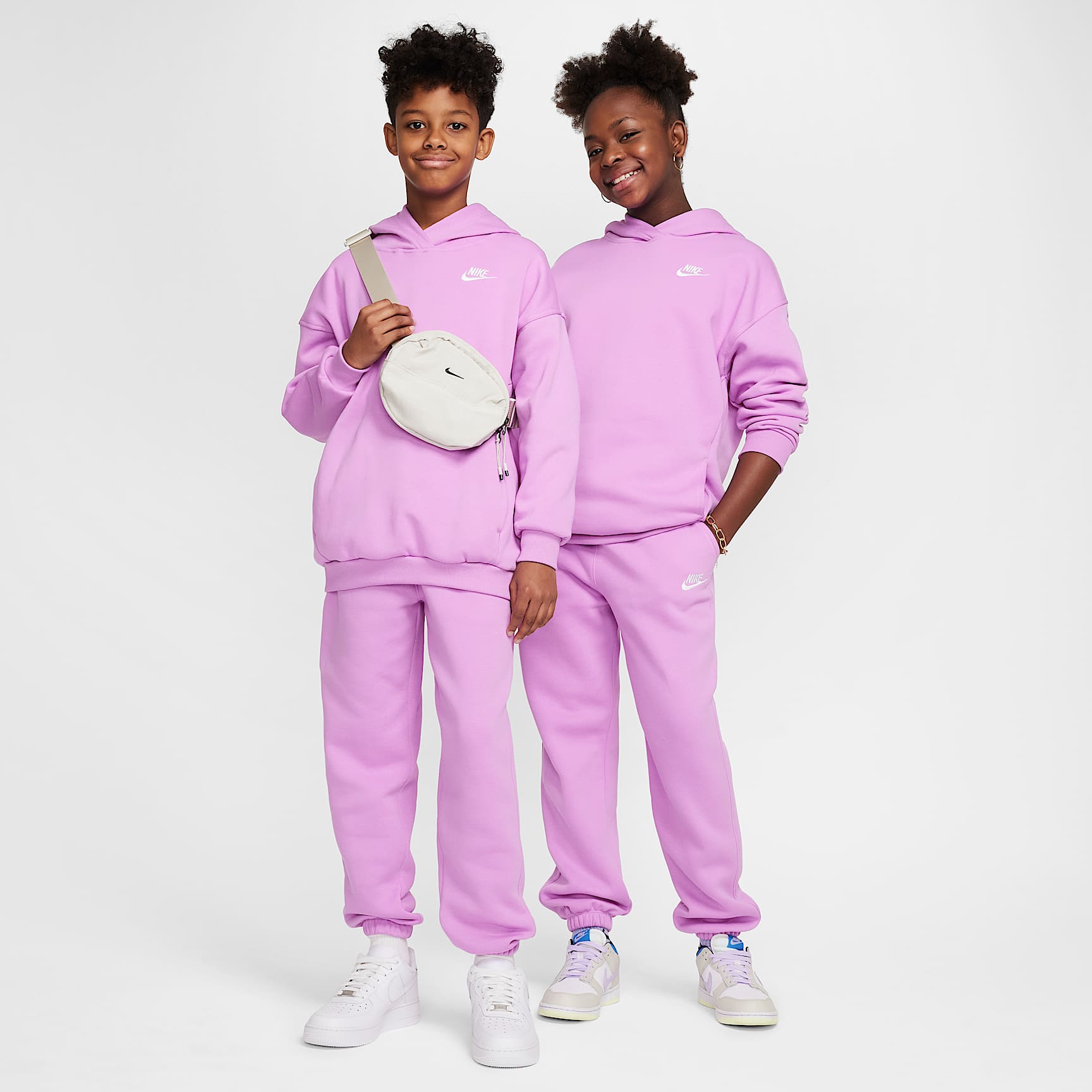 Nike Sportswear Club Fleece Big Kids' Oversized Pullover Hoodie