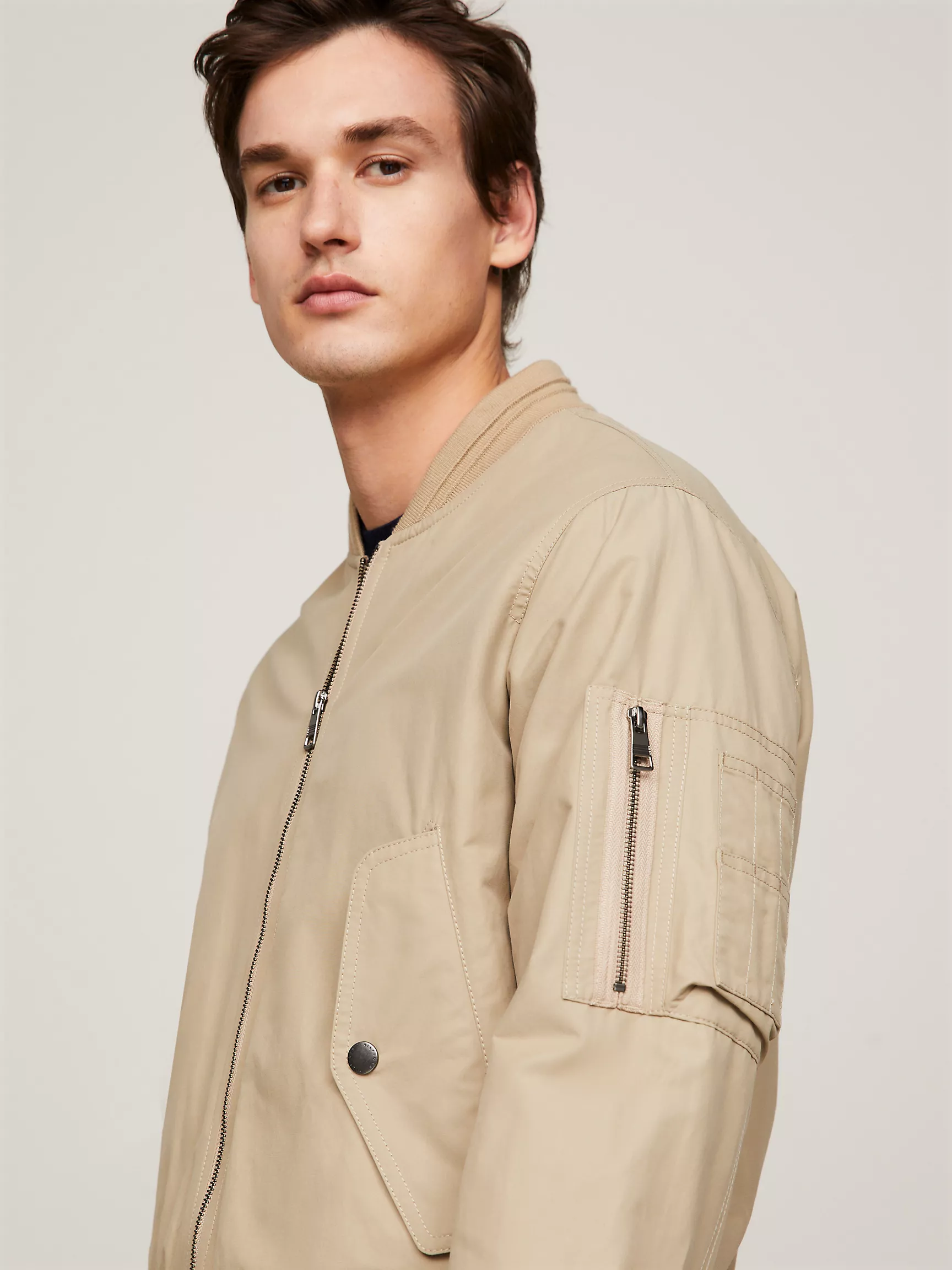 Мужская куртка Tommy Hilfiger, Технологичная бомбер-куртка