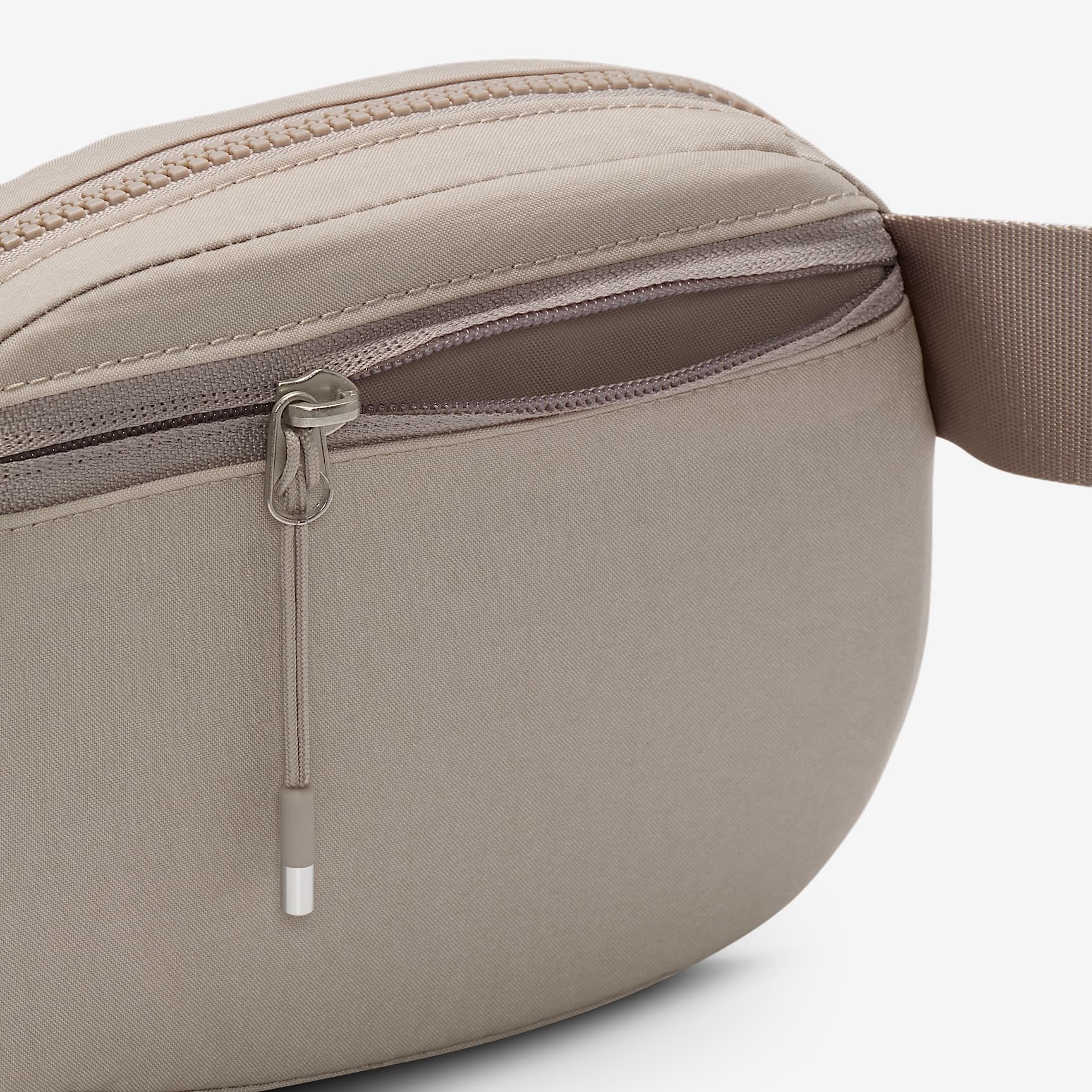 Nike Aura Crossbody Bag (2L)