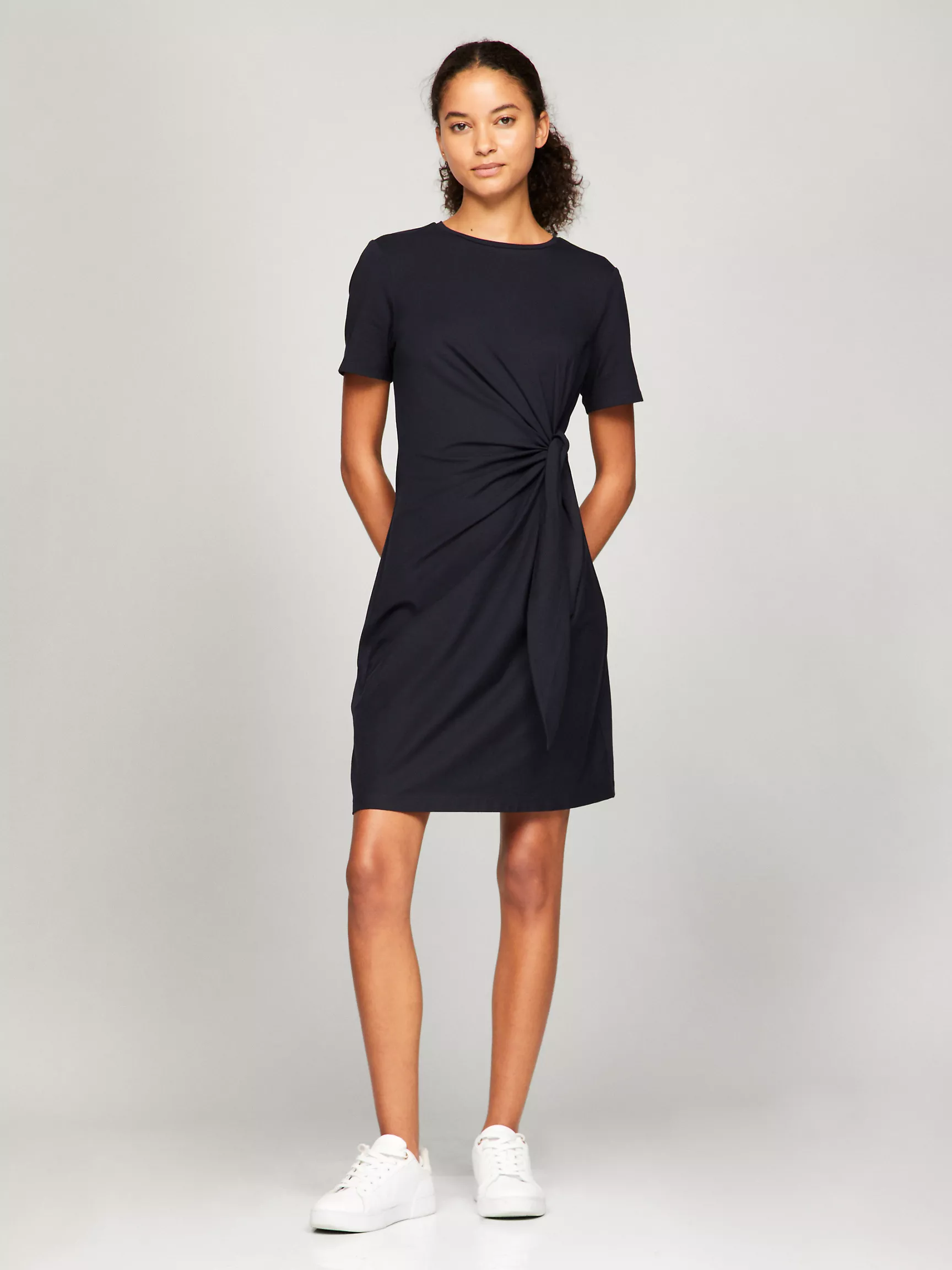 Женское платье Tommy Hilfiger, Облегающее эластичное платье с короткими рукавами и узлом