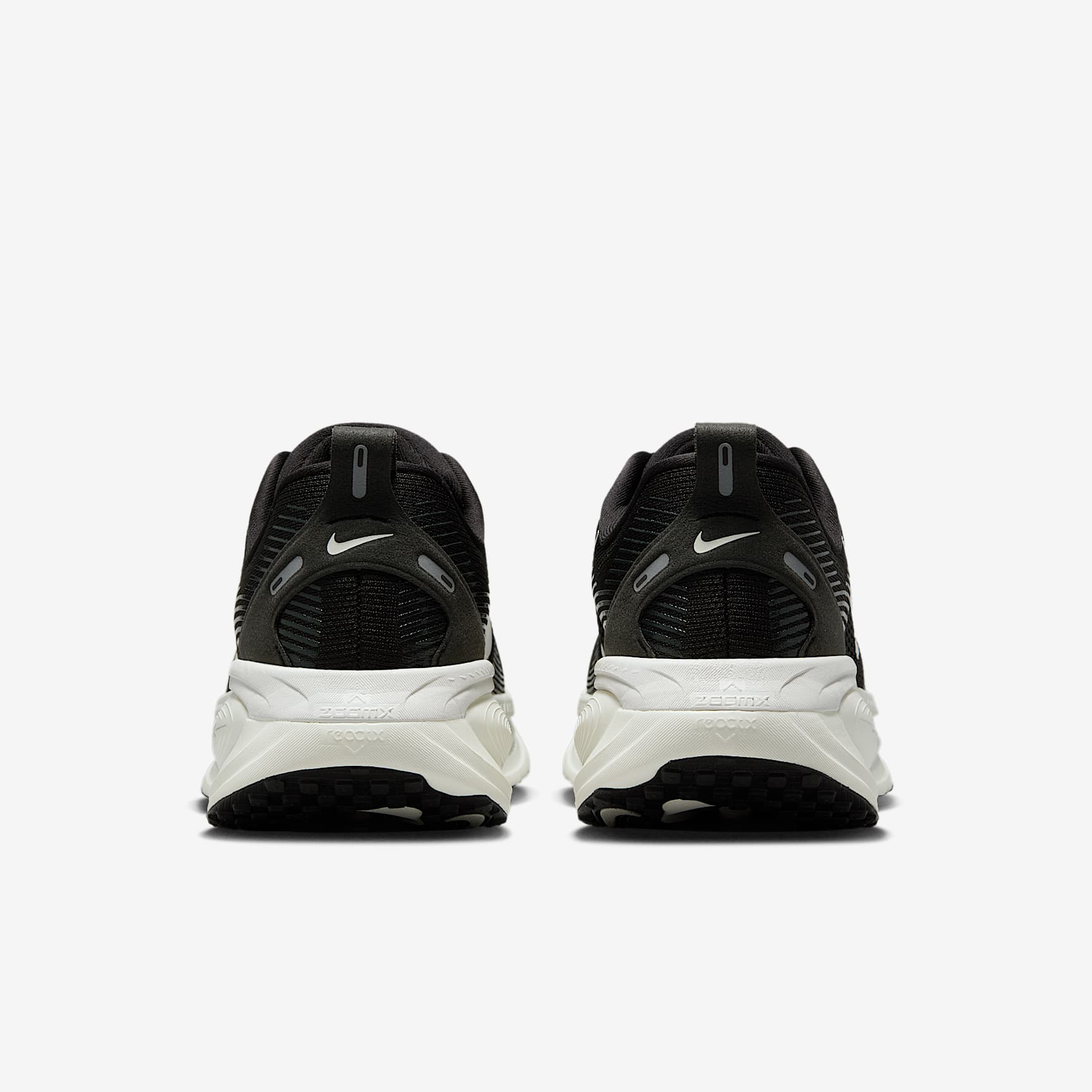 Nike Vomero 18 Women's Road Running Shoes