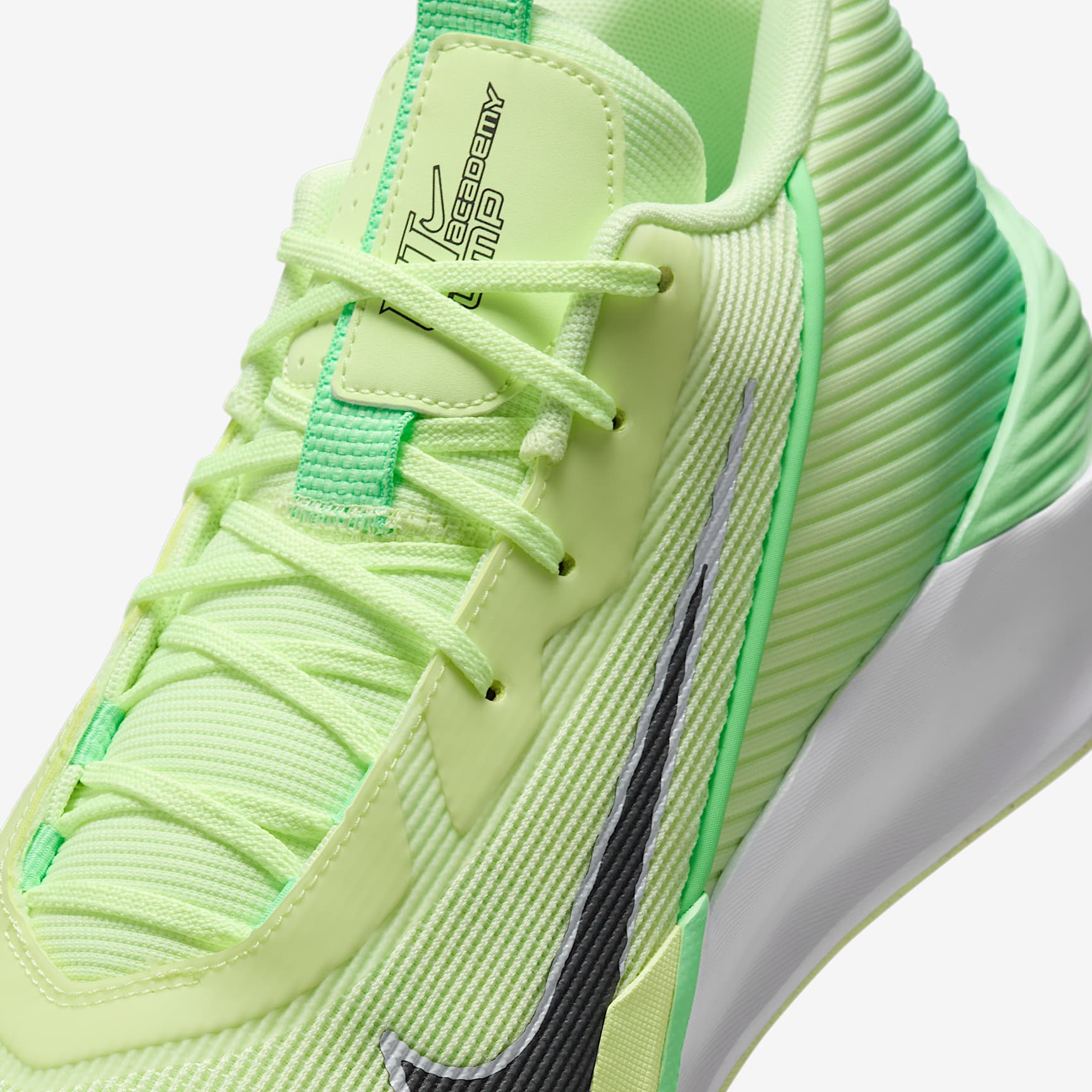 Nike G.T. Jump Academy Basketball Shoes