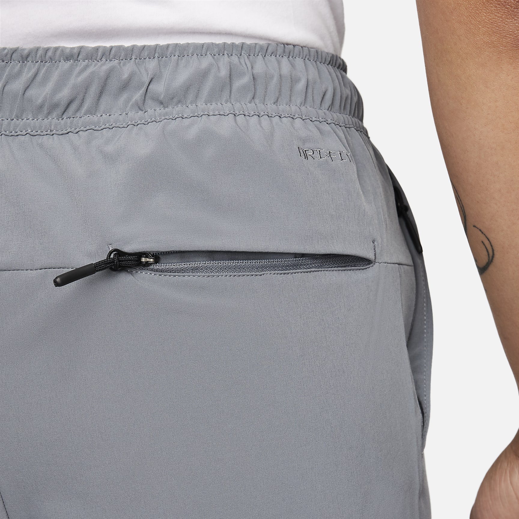 Nike Unlimited Men's Dri-FIT Tapered Leg Versatile Pants