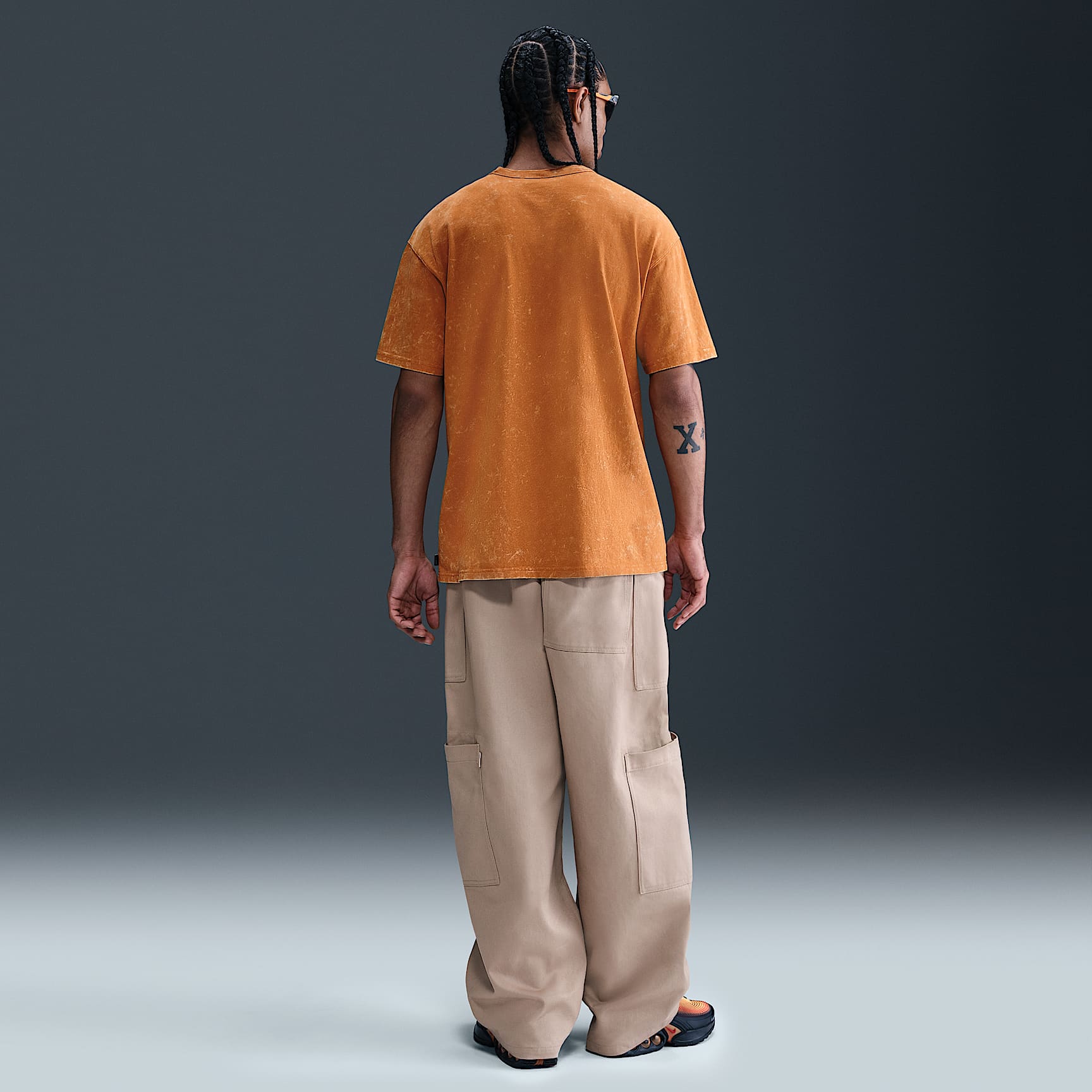 Nike Sportswear Premium Essentials Men's Max90 T-Shirt