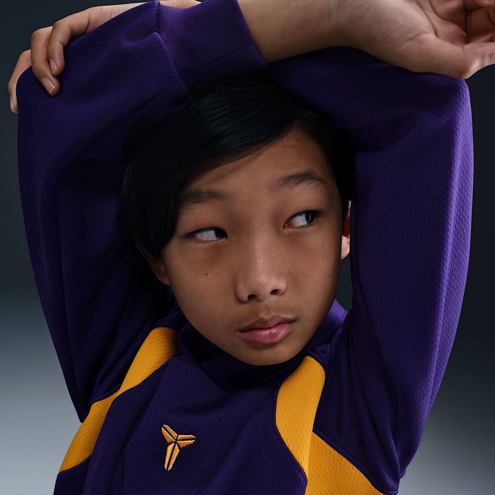Kobe Big Kids' Therma-FIT Pullover Hoodie