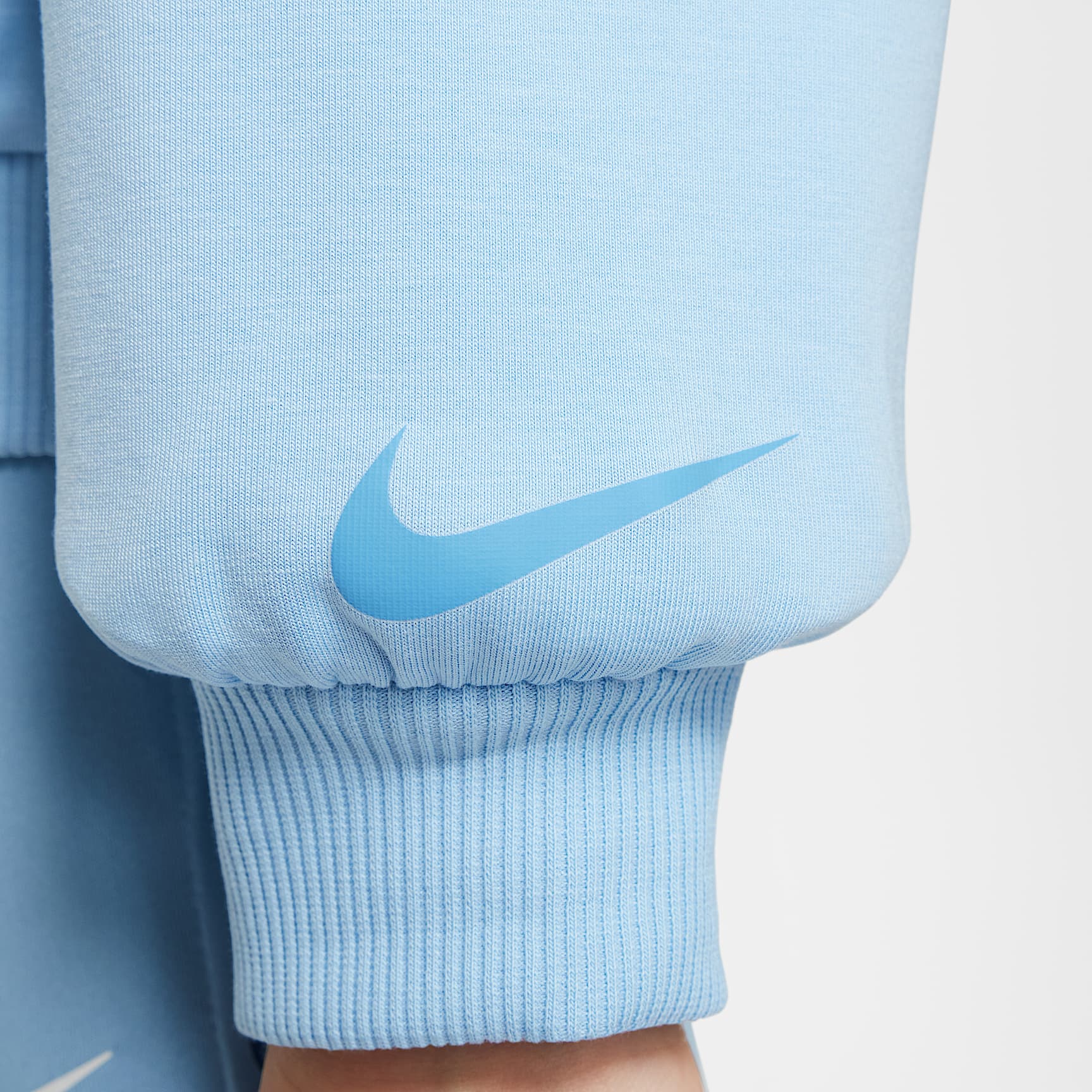 Nike Little Kids' Game, Swoosh, Match Crew