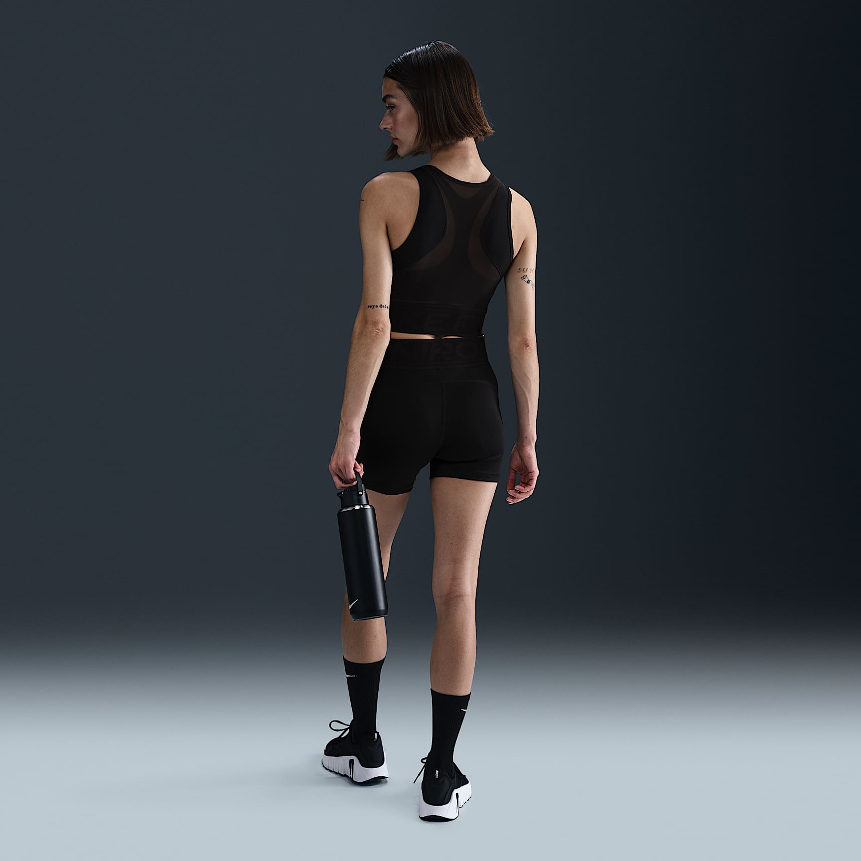 Nike Pro Women's Dri-FIT Cropped Tank Top