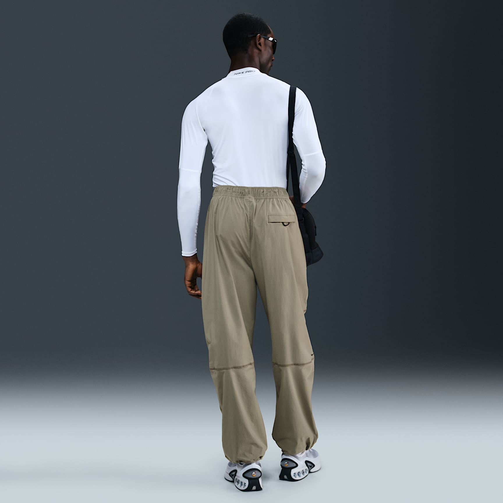 Nike Tech Men's Woven Oversized Pants
