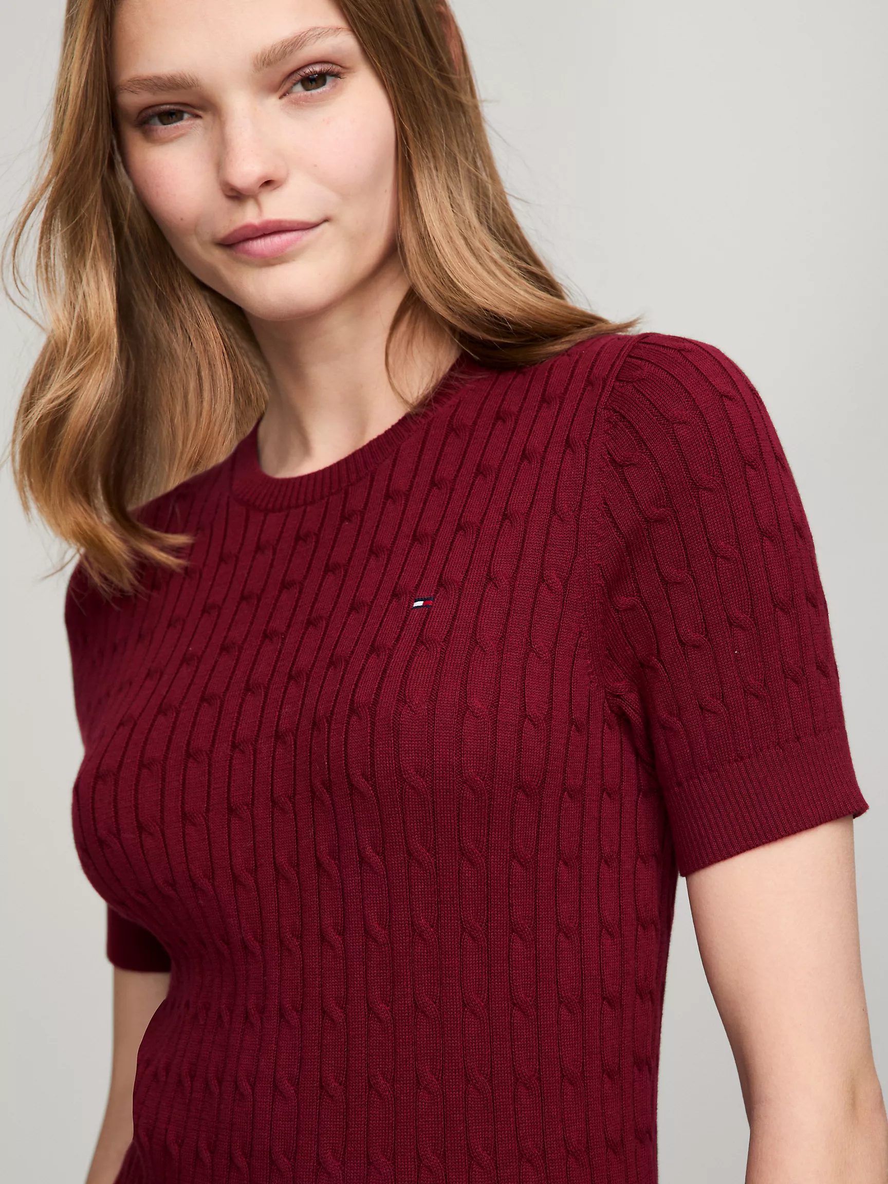 Женский свитер Tommy Hilfiger, Свитер с коротким рукавом и узором "косы"