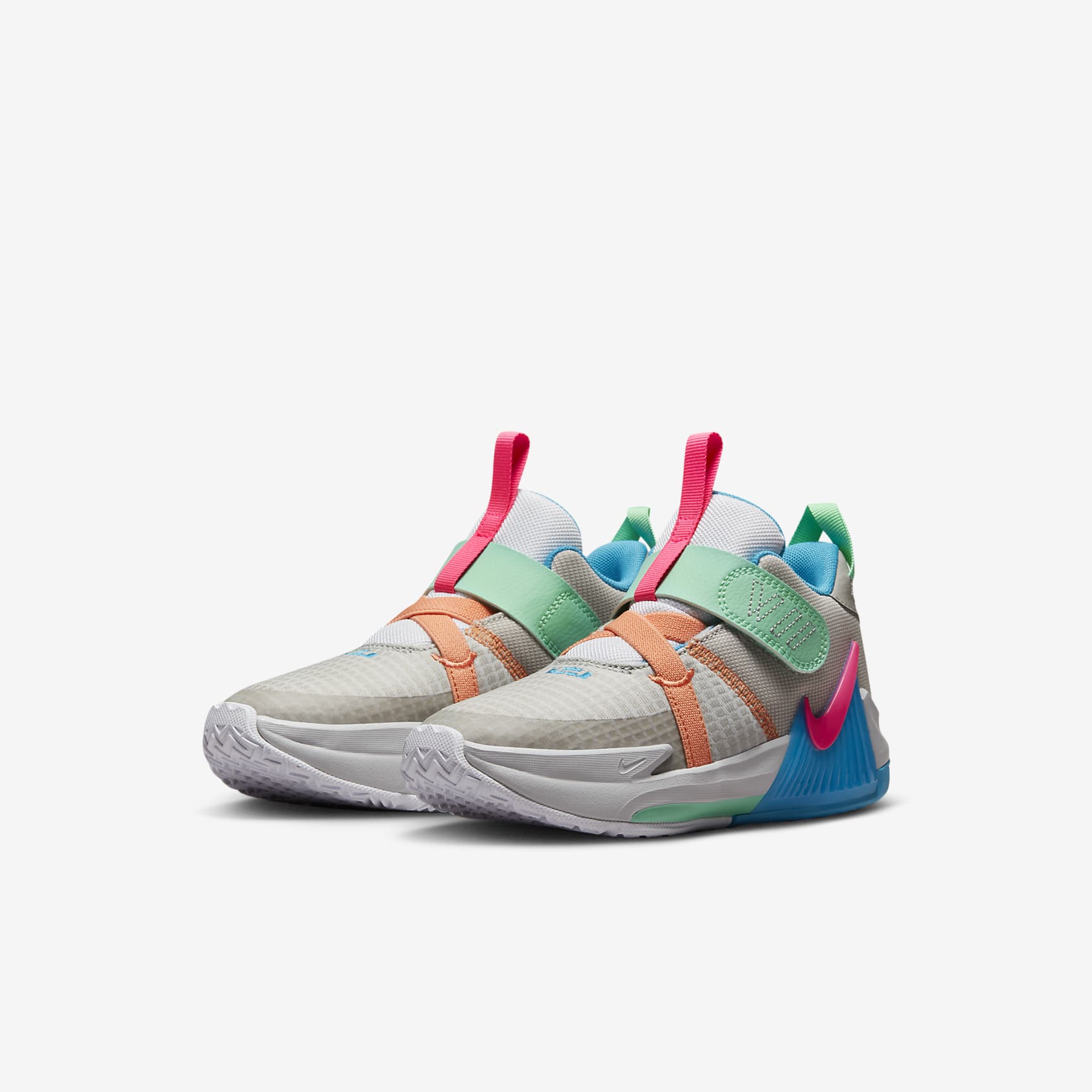 LeBron Witness 7 Little Kids' Shoes