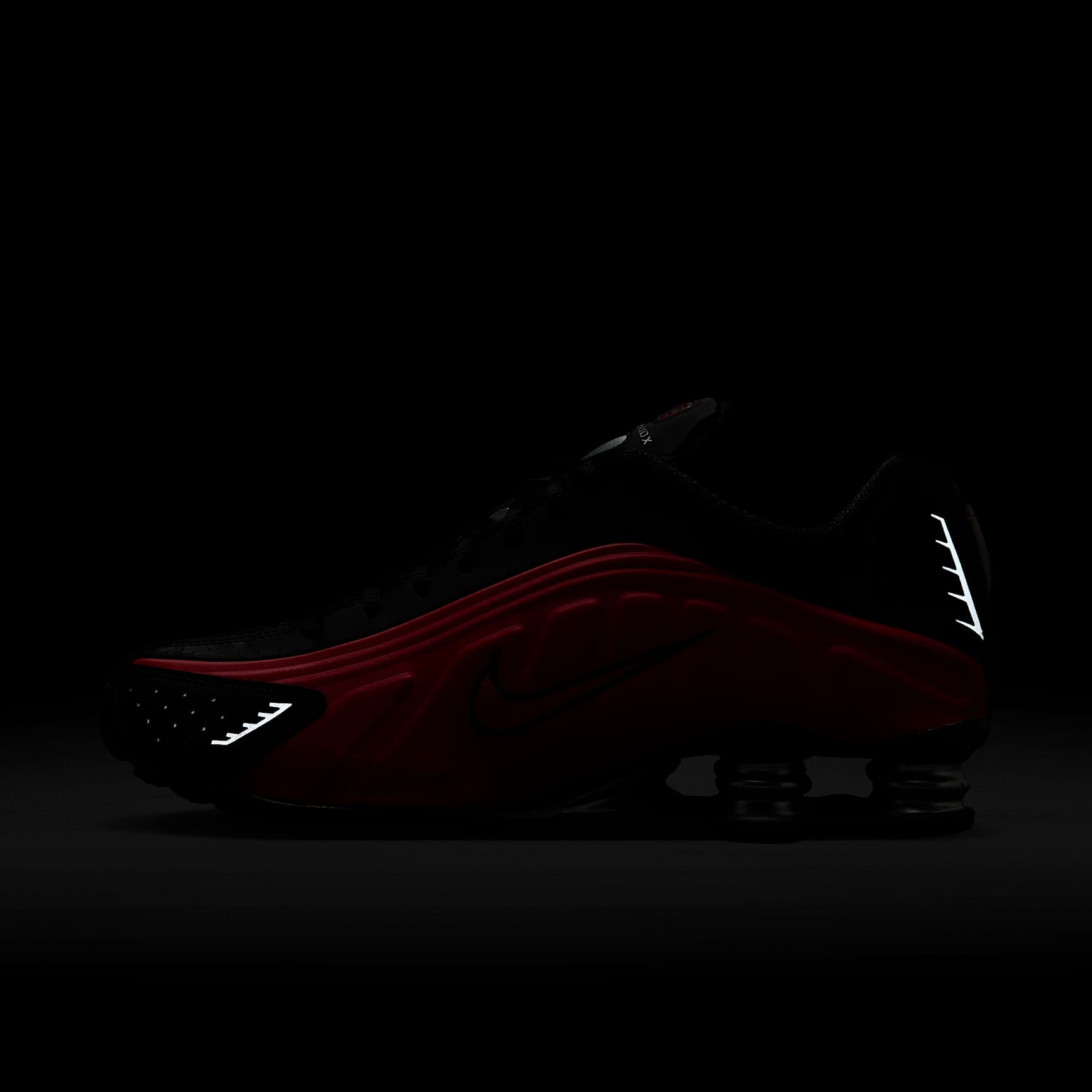 Nike Shox R4 Men's Shoes