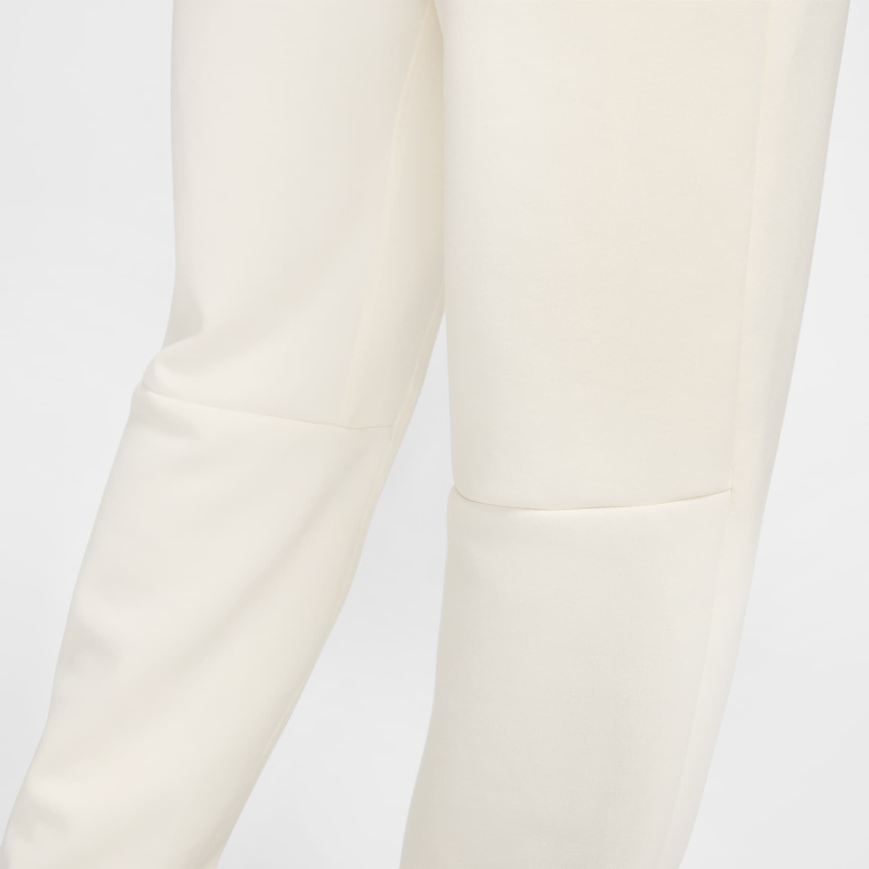 Nike Primary Fleece Men's Dri-FIT UV Tapered Performance Pants