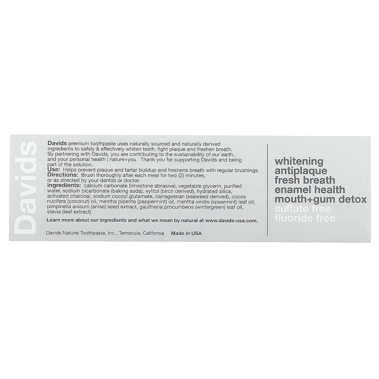 Davids Natural Toothpaste, Премиальная зубная паста, отбеливающая + защита от зубного налета, натуральная мята + древесный уголь, 50 г (1,75 унции)