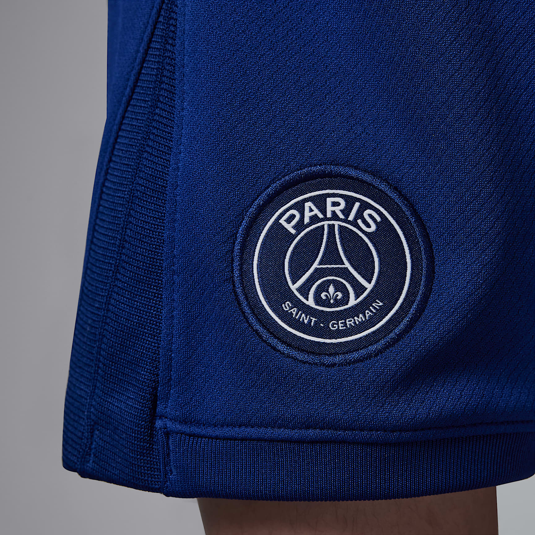 Paris Saint-Germain 2025 Stadium Fourth Little Kids' Jordan Soccer Replica 3-Piece Kit