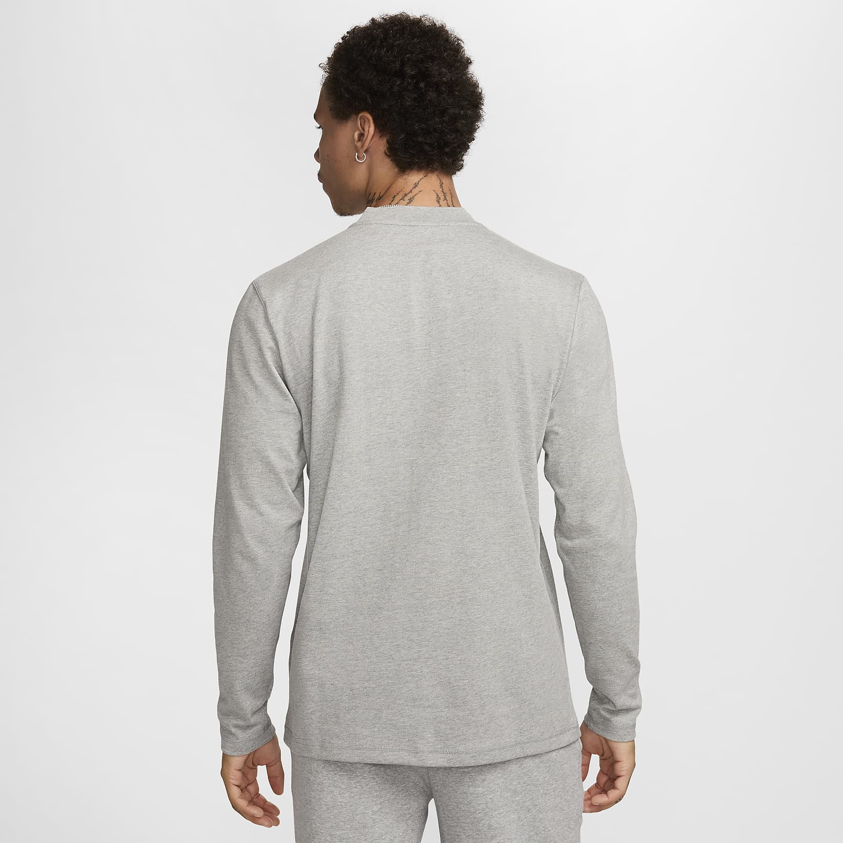 Nike Club Men's Long-Sleeve Henley