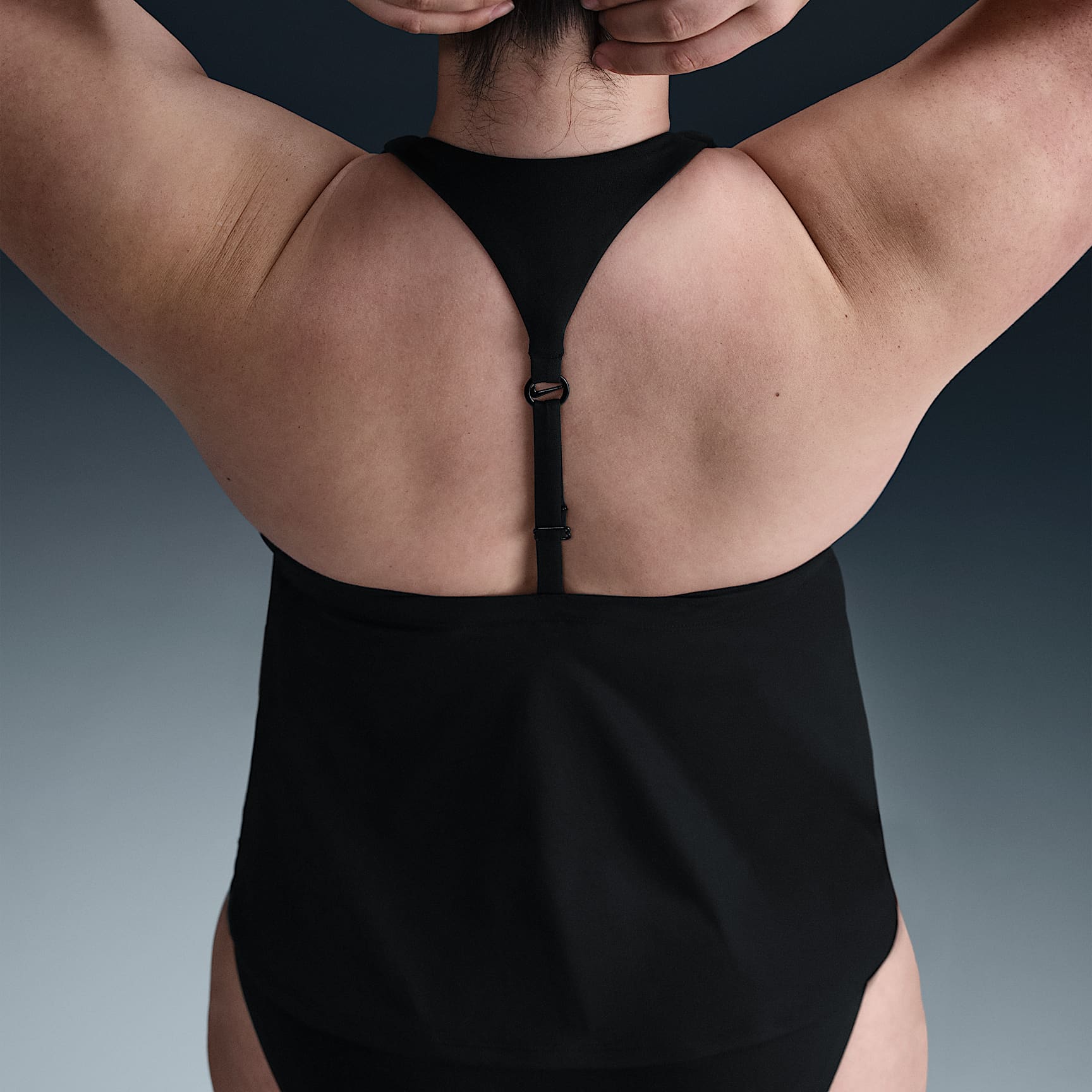 Nike Swim Essential Women's Square Neck Tankini (Extended Sizing)