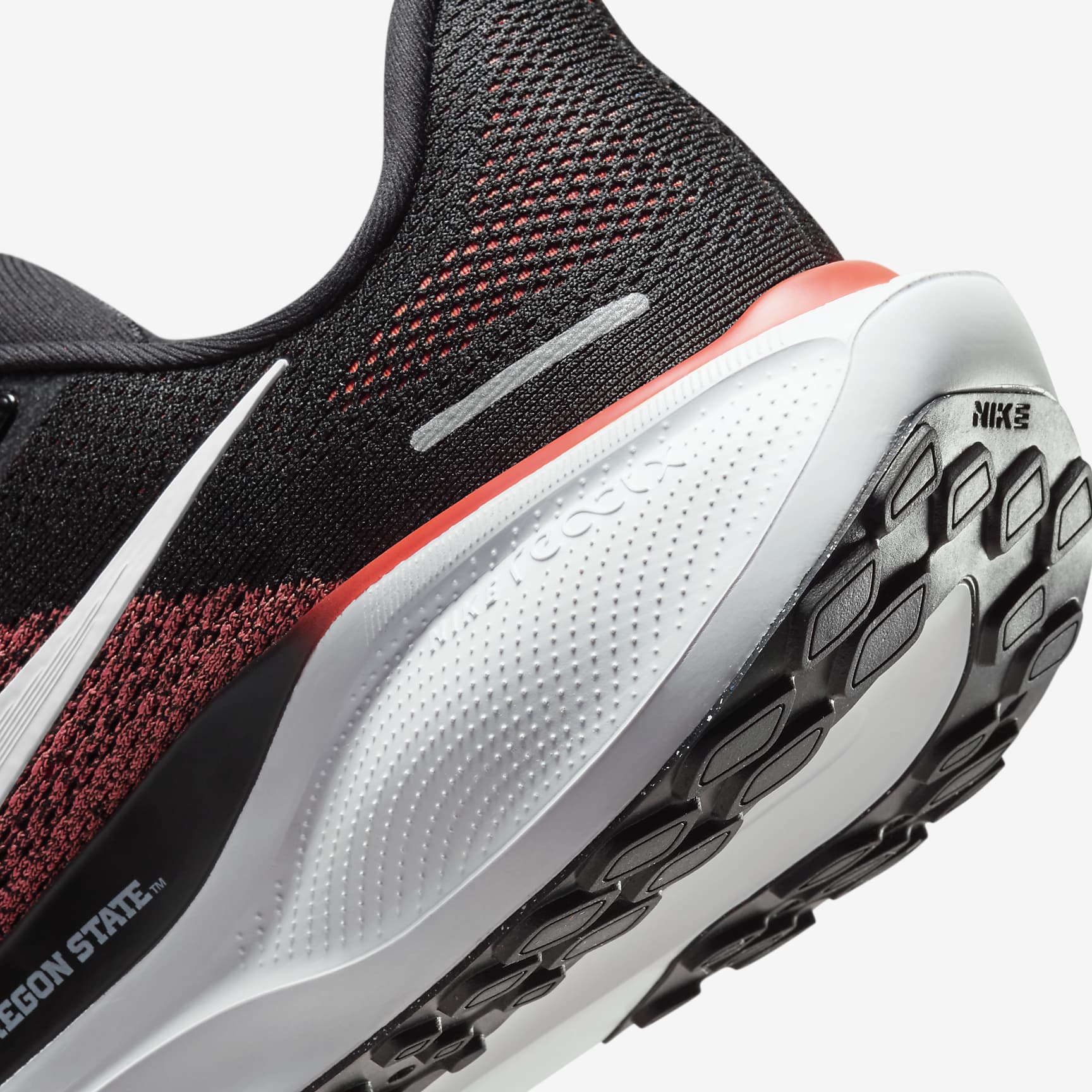 Oregon State Pegasus 41 Men's Nike College Road Running Shoes