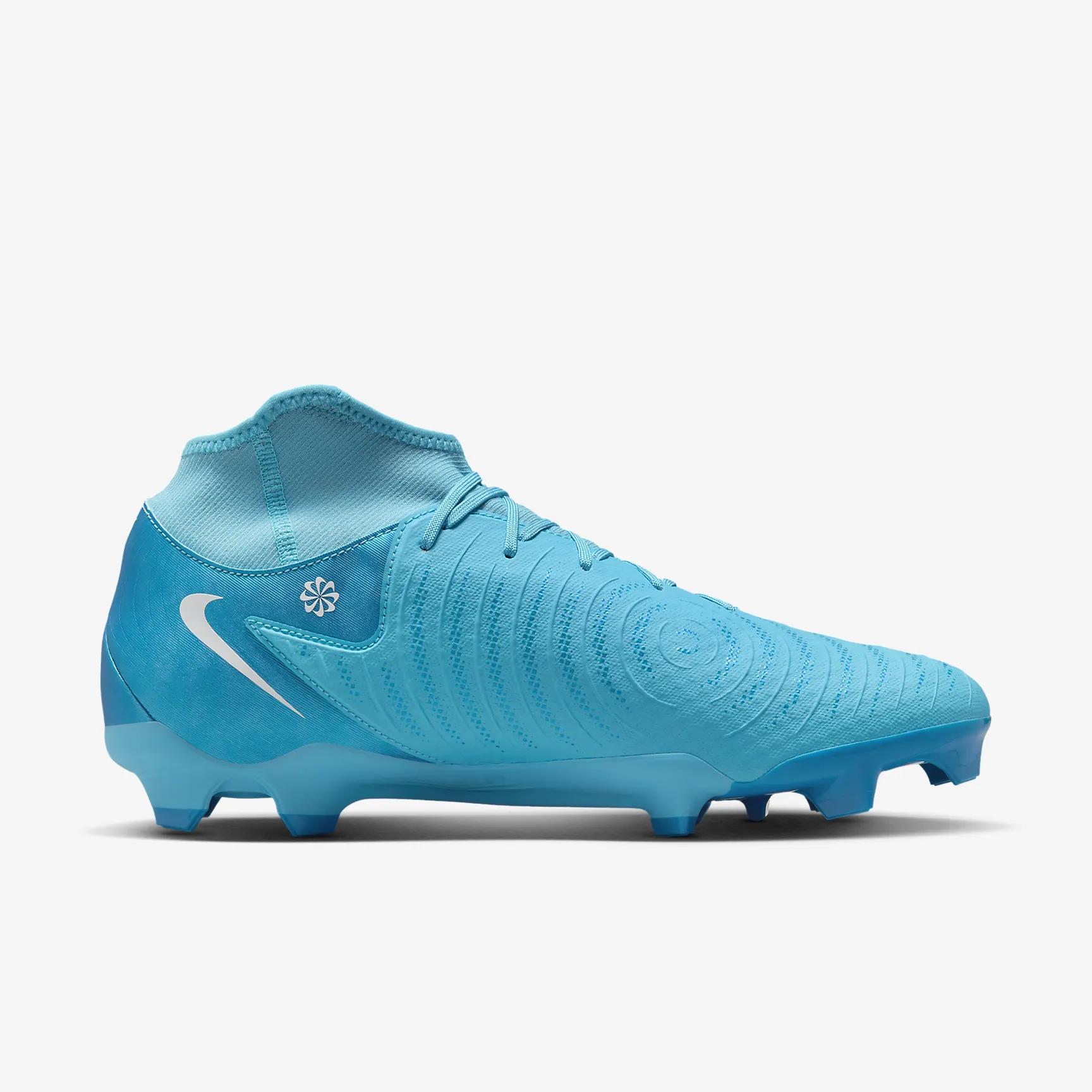 Nike Phantom Luna 2 Academy MG High-Top Soccer Cleats