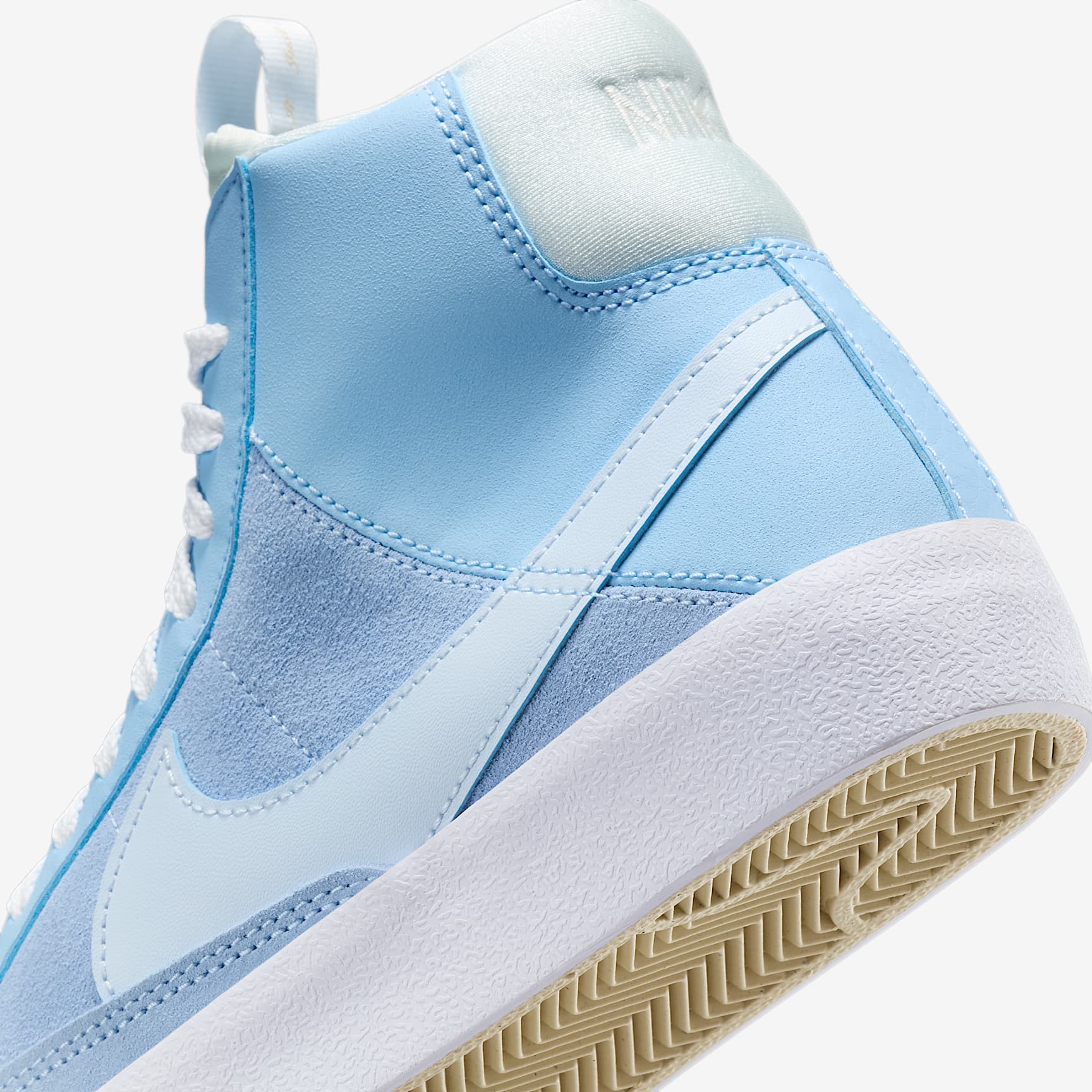 Nike Blazer Mid '77 SE D Big Kids' Shoes