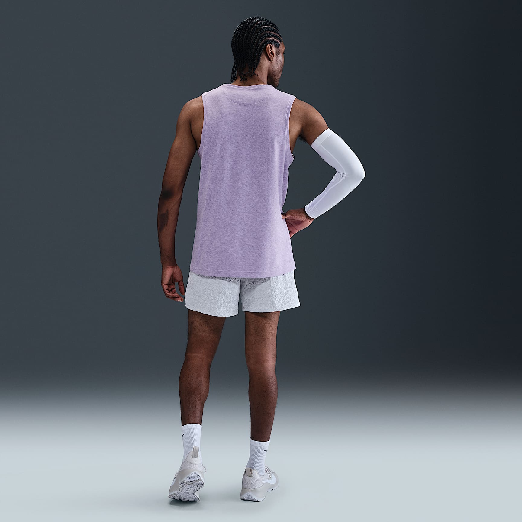 Nike Primary Men's Dri-FIT Versatile Tank