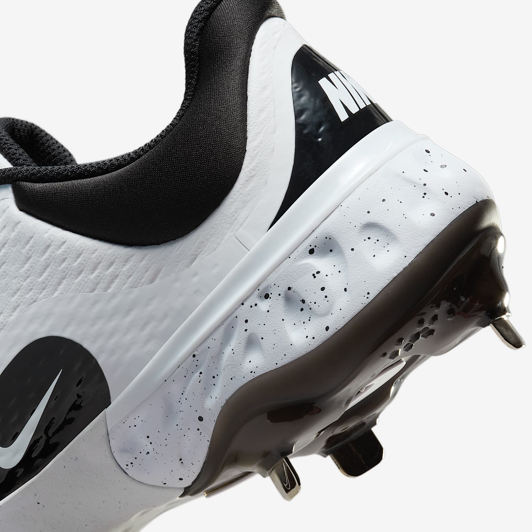 Nike Alpha Huarache Elite 4 Low Men's Baseball Cleats