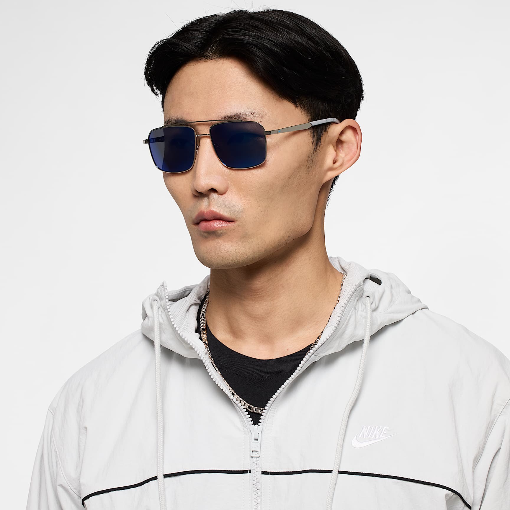 Nike Traveler Strike Mirrored Sunglasses