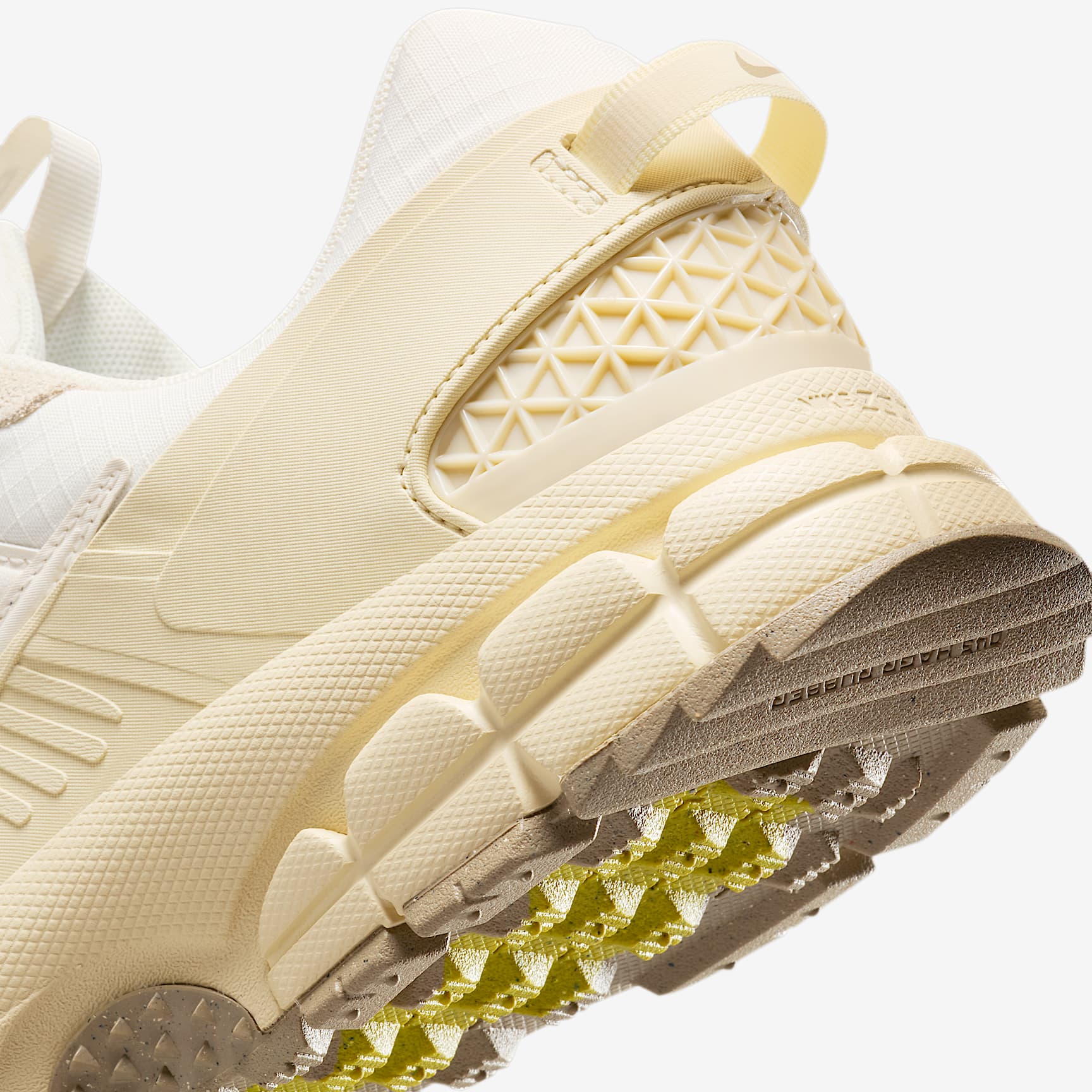 Nike Zoom Vomero Roam Men's Winterized Shoes