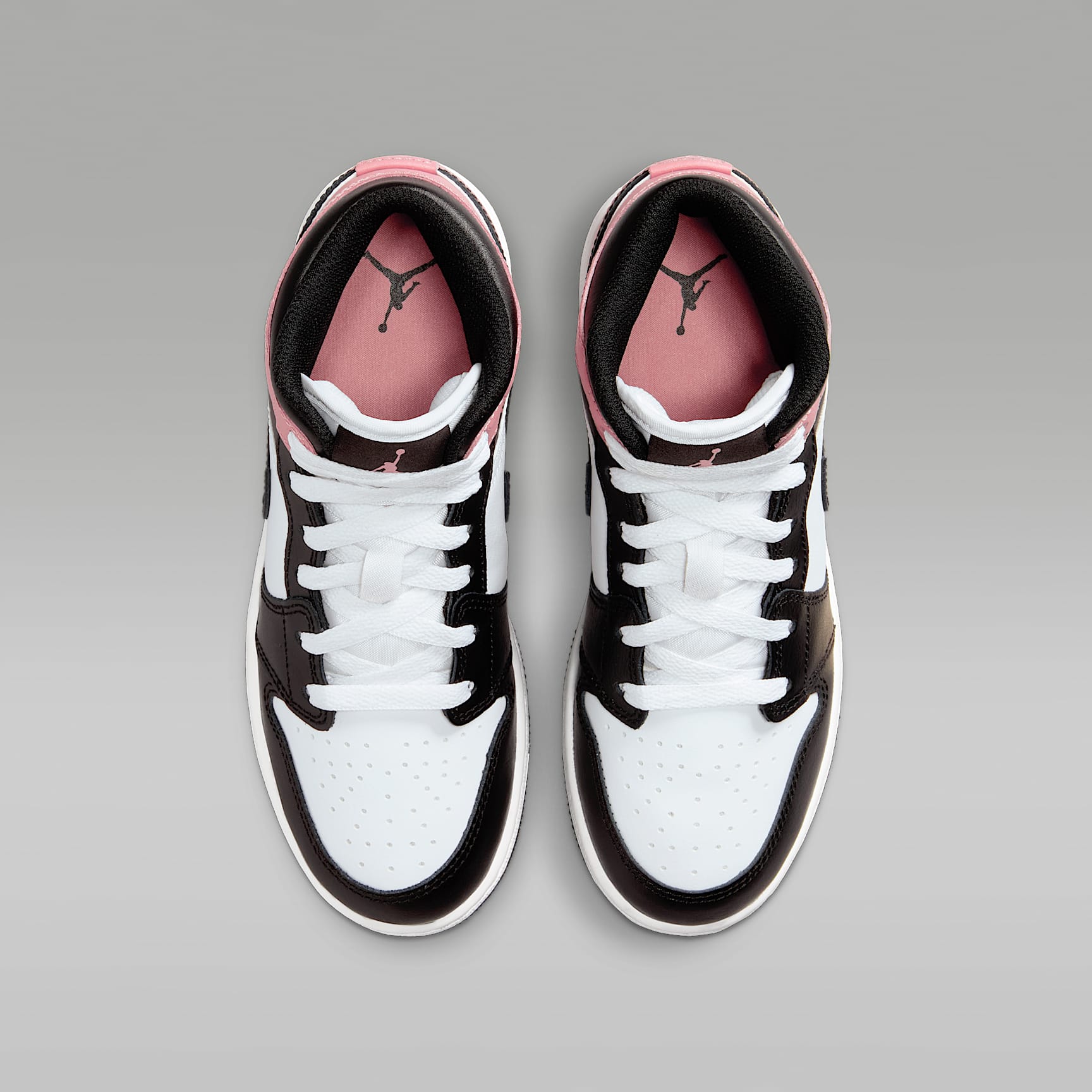 Air Jordan 1 Mid Big Kids' Shoes
