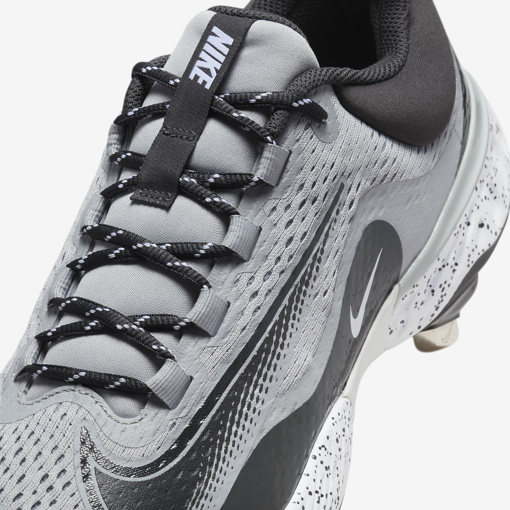 Nike Alpha Huarache Elite 4 Low Men's Baseball Cleats