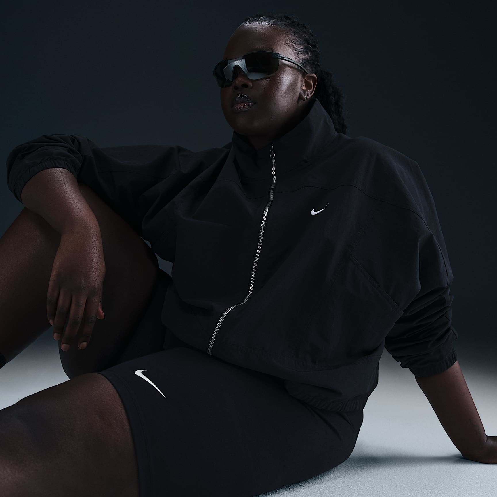 Nike Sportswear Everything Wovens Women's Oversized Repel UV Protection Jacket (Plus Size)