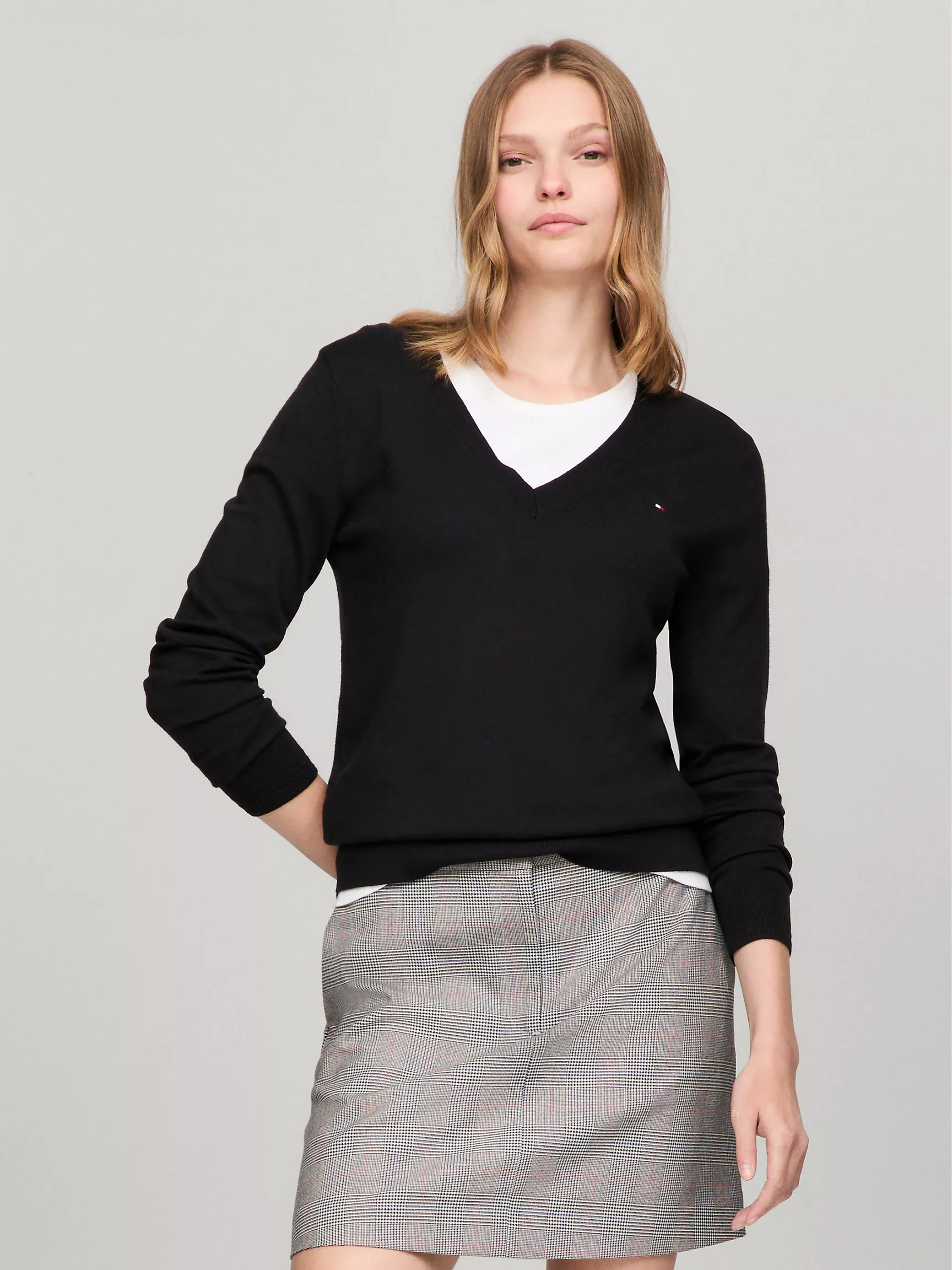 Женский свитер Tommy Hilfiger, Вязаный свитер с V-образным вырезом из вискозной смеси