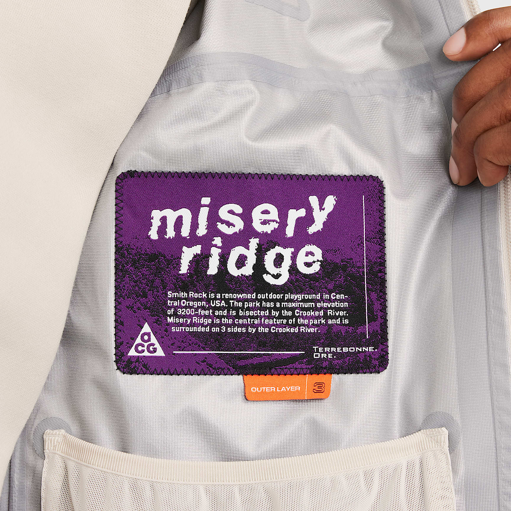 Nike ACG "Misery Ridge" Storm-FIT ADV GORE-TEX Jacket