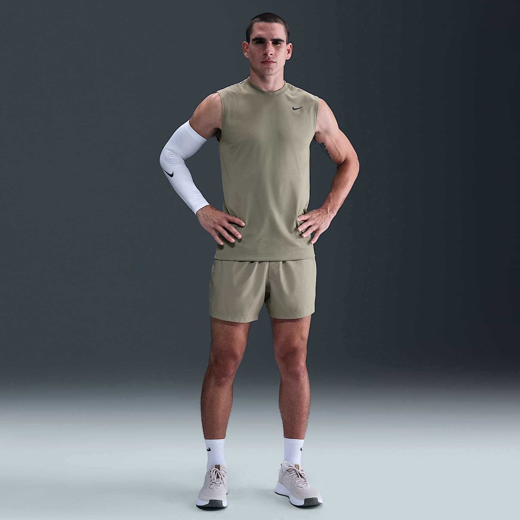 Nike Dri-FIT Legend Men's Sleeveless Fitness T-Shirt