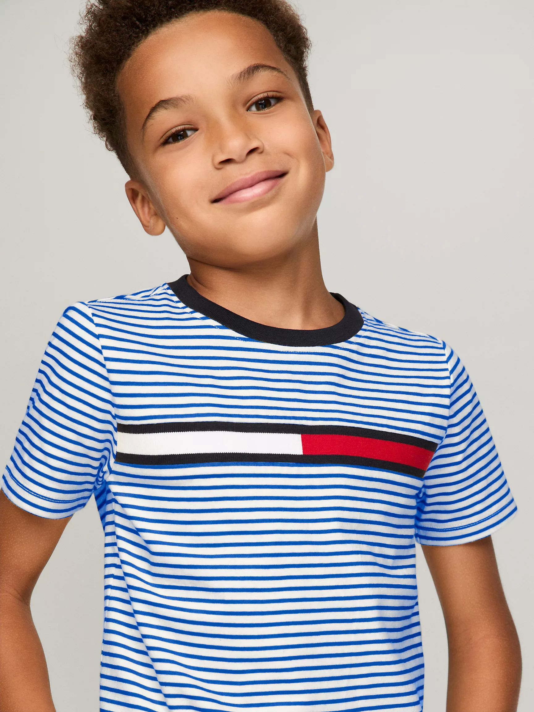 Футболка Tommy Hilfiger для мальчиков, Детская футболка с логотипом флага и полосками