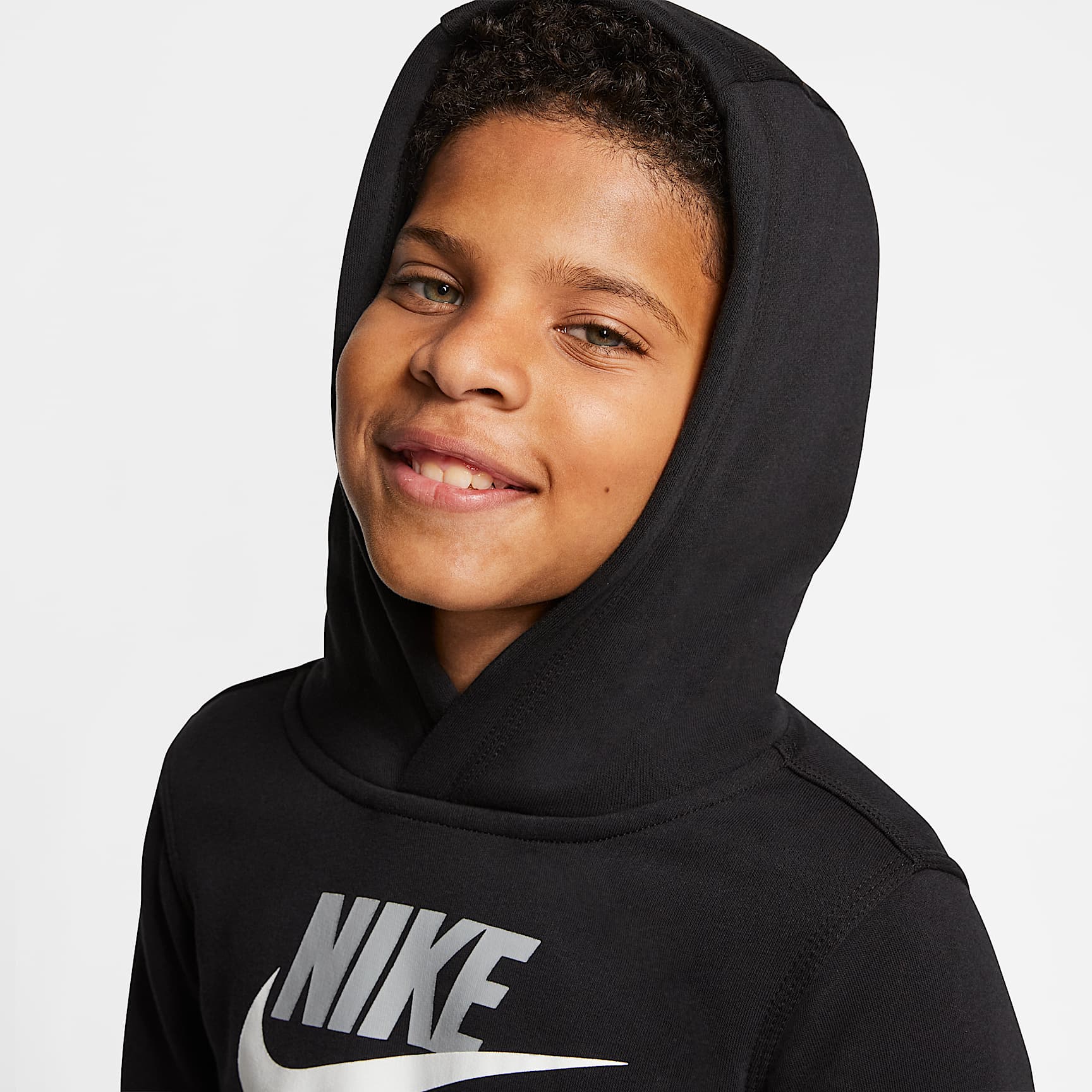Nike Sportswear Club Fleece Big Kids’ Pullover Hoodie
