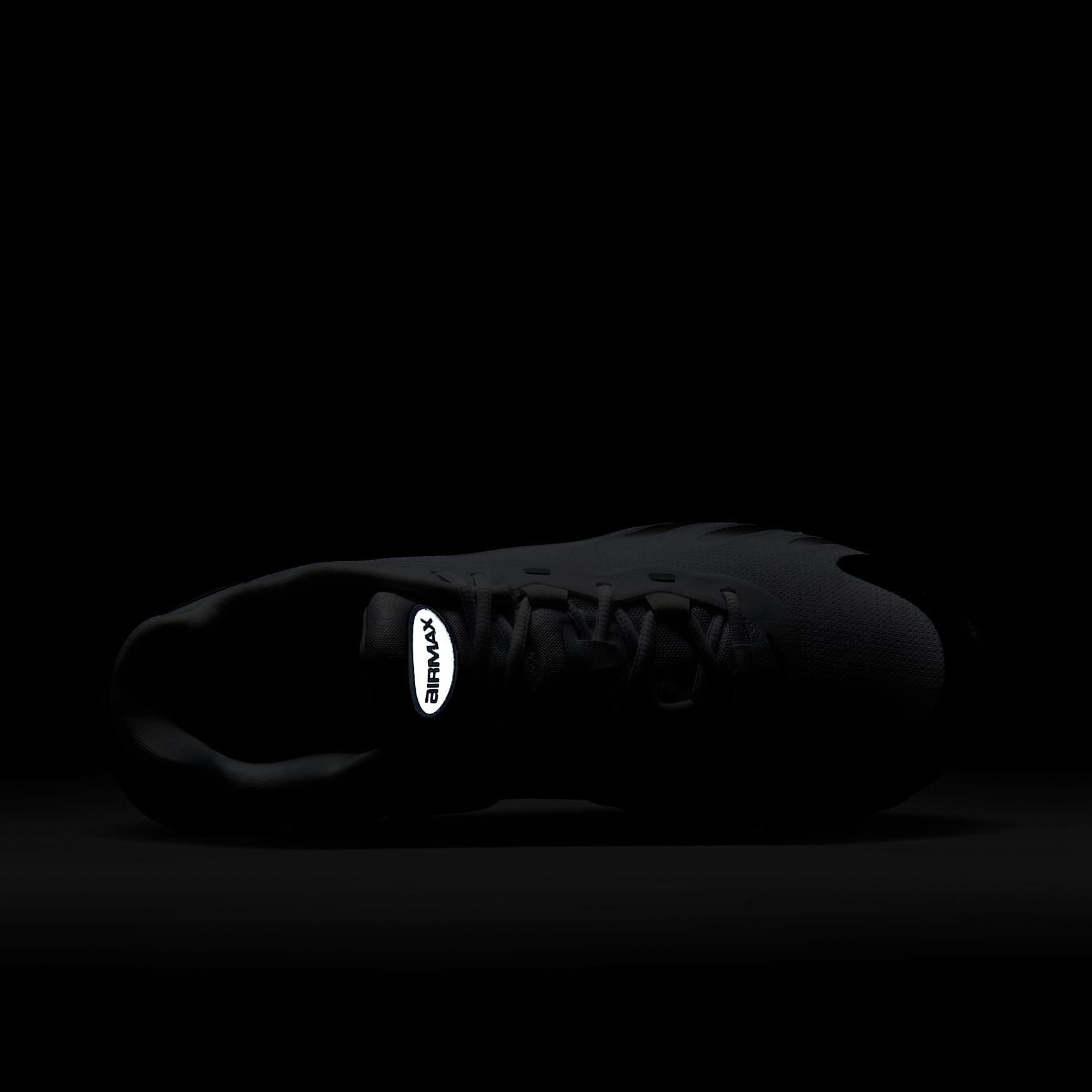 Nike Air Max Dn8 Men's Shoes