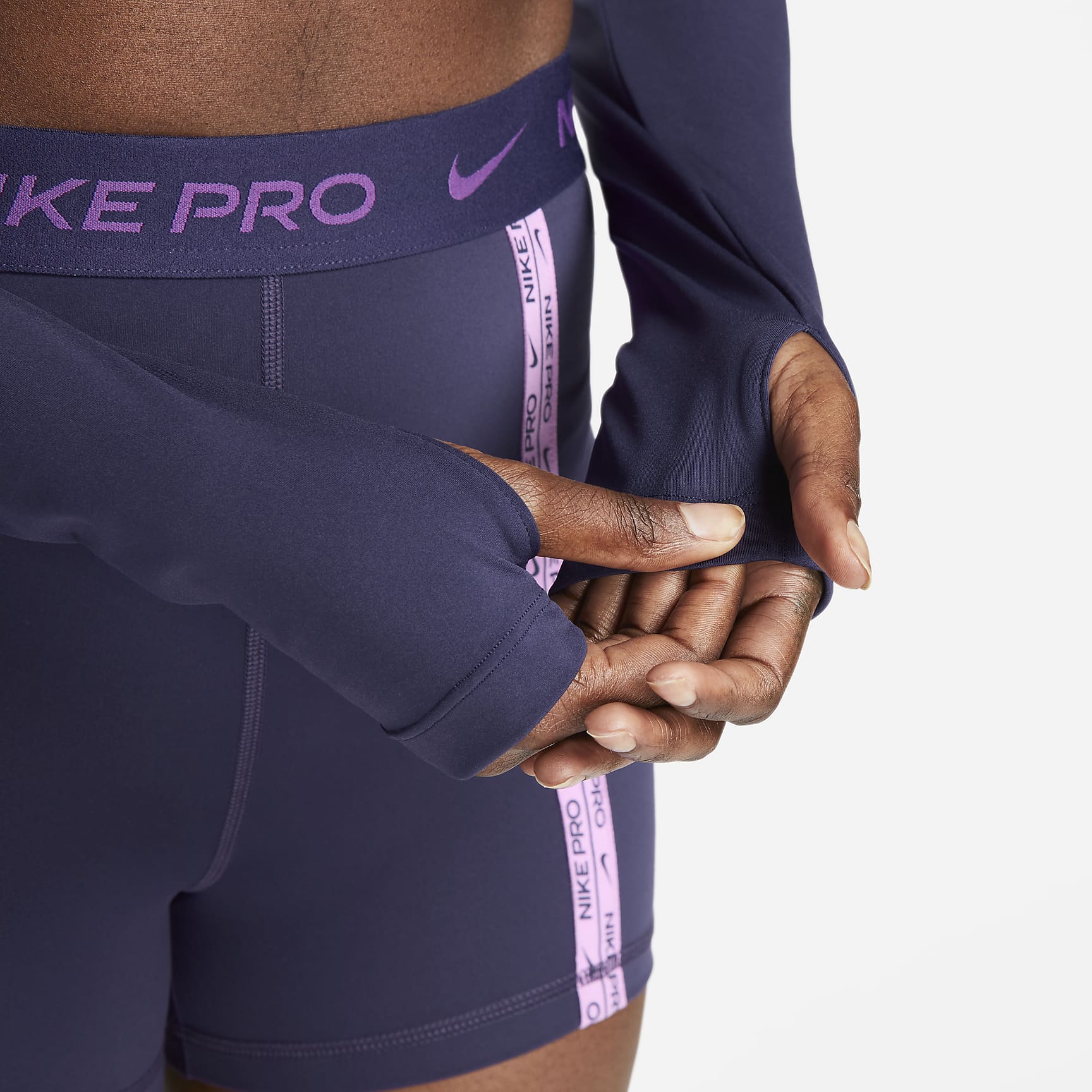 Nike Pro Dri-FIT Women's Cropped Long-Sleeve Top