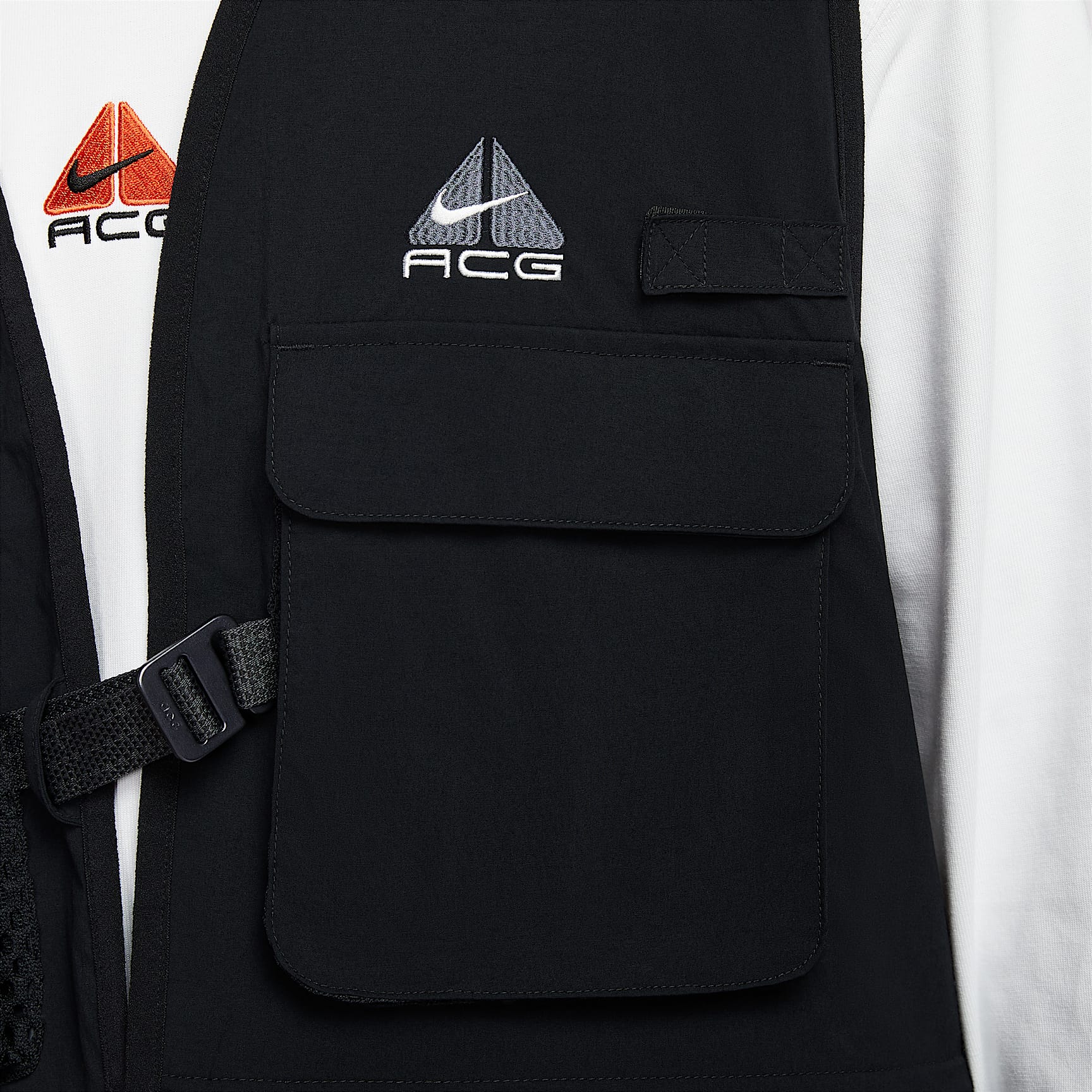 Nike ACG "Black Iguana" Vest