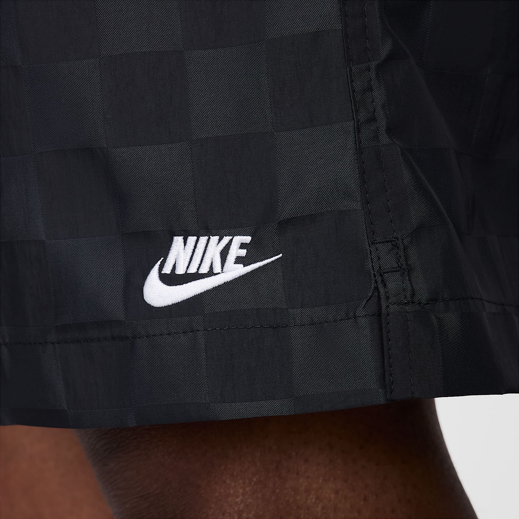 Nike Club Men's Flow Shorts
