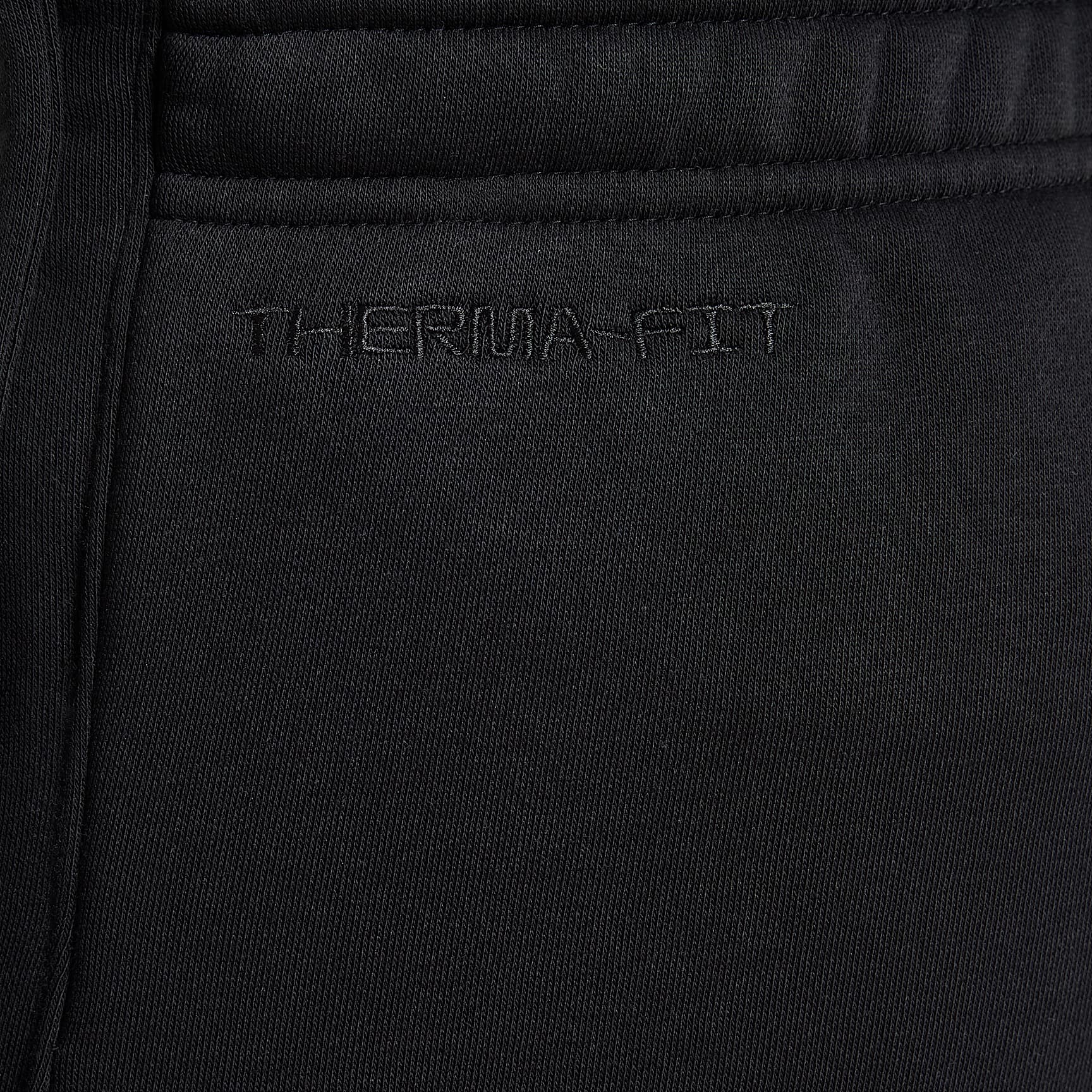 LeBron Standard Issue Men's Therma-FIT Basketball Pants