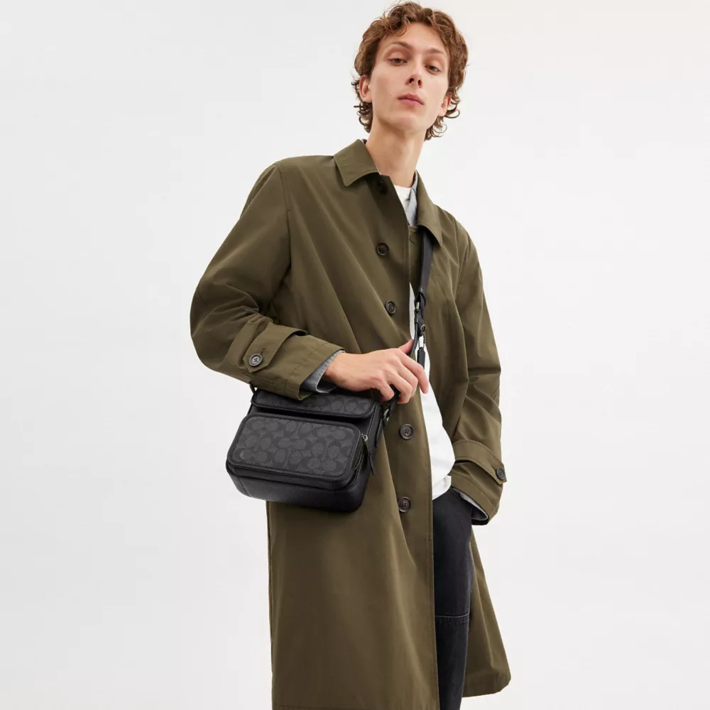 Сумка COACH Sullivan Flap Crossbody Bag In Signature Canvas