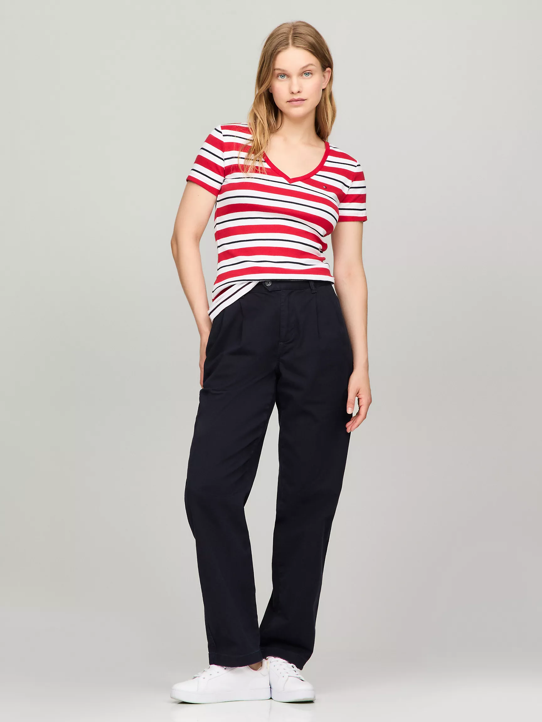 Женская футболка Tommy Hilfiger, Любимая футболка в полоску с V-образным вырезом