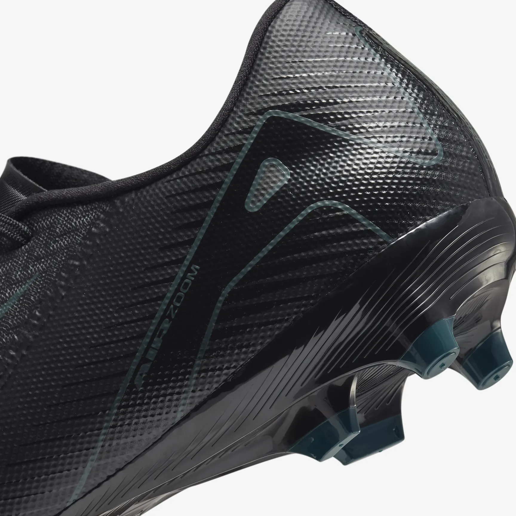 Nike Mercurial Vapor 16 Academy MG Low-Top Soccer Cleats