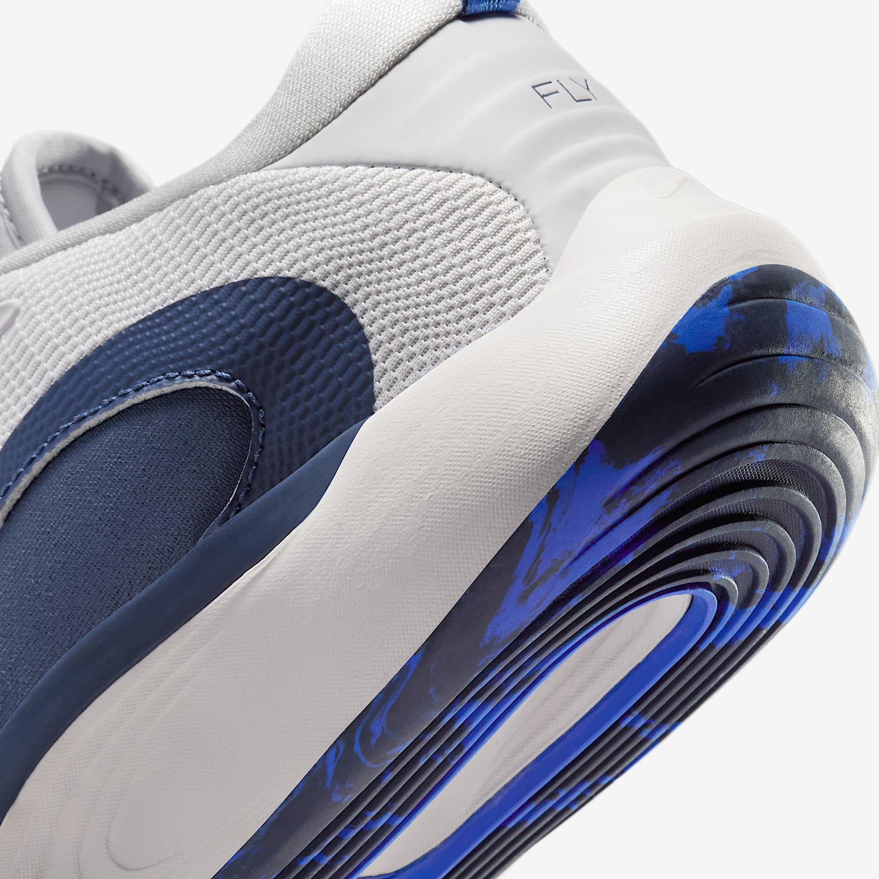 Nike IsoFly Big Kids' Basketball Shoes