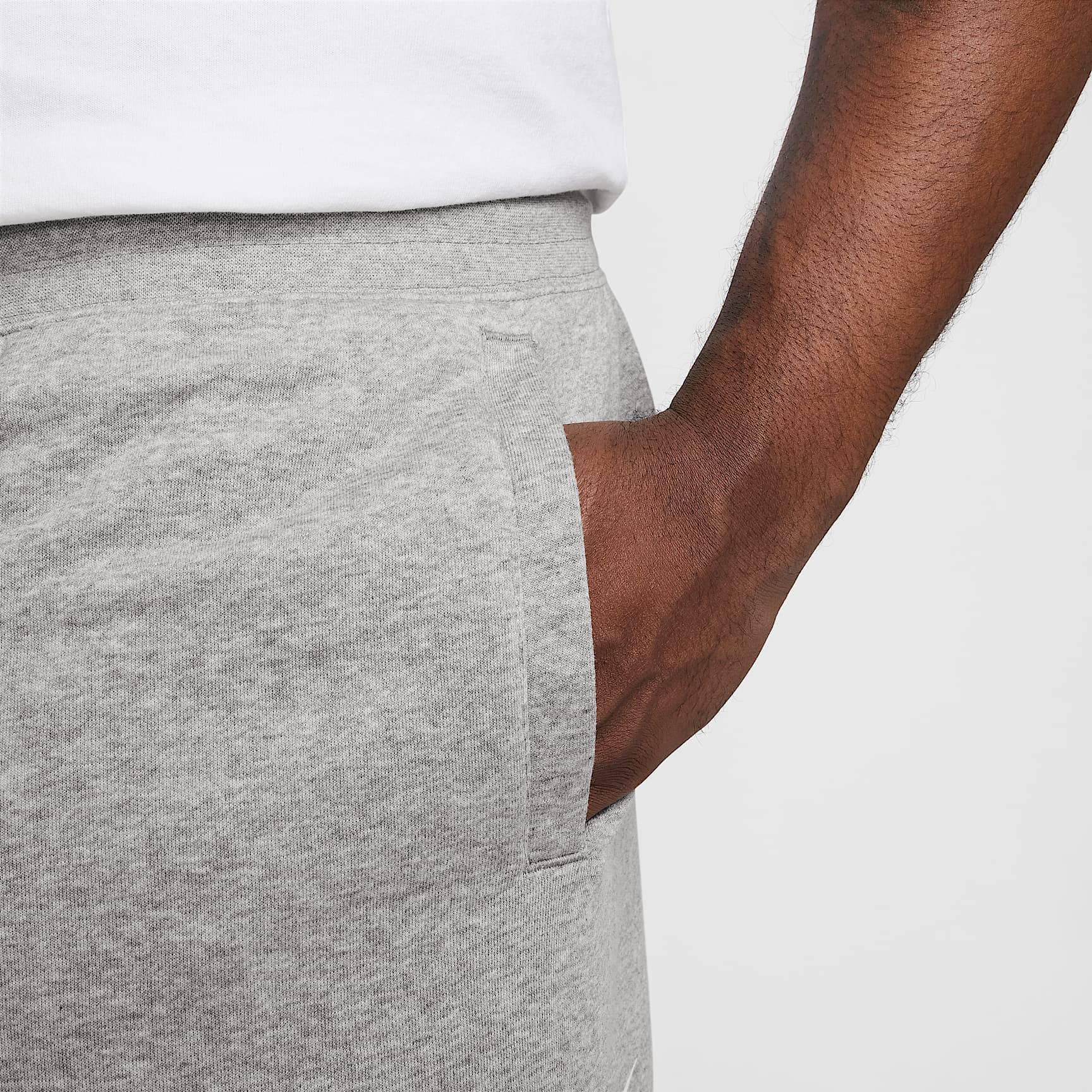 Nike Club Men's French Terry Alumni Shorts